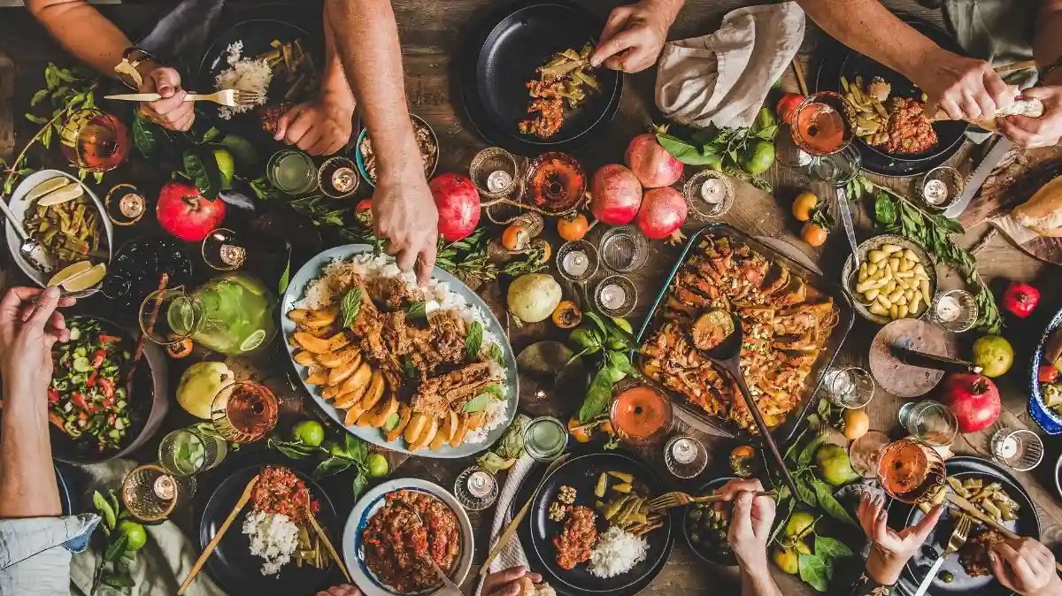 Exploring Different Cultures Through Food: A Journey to Racial Harmony in Singapore - Nimbu