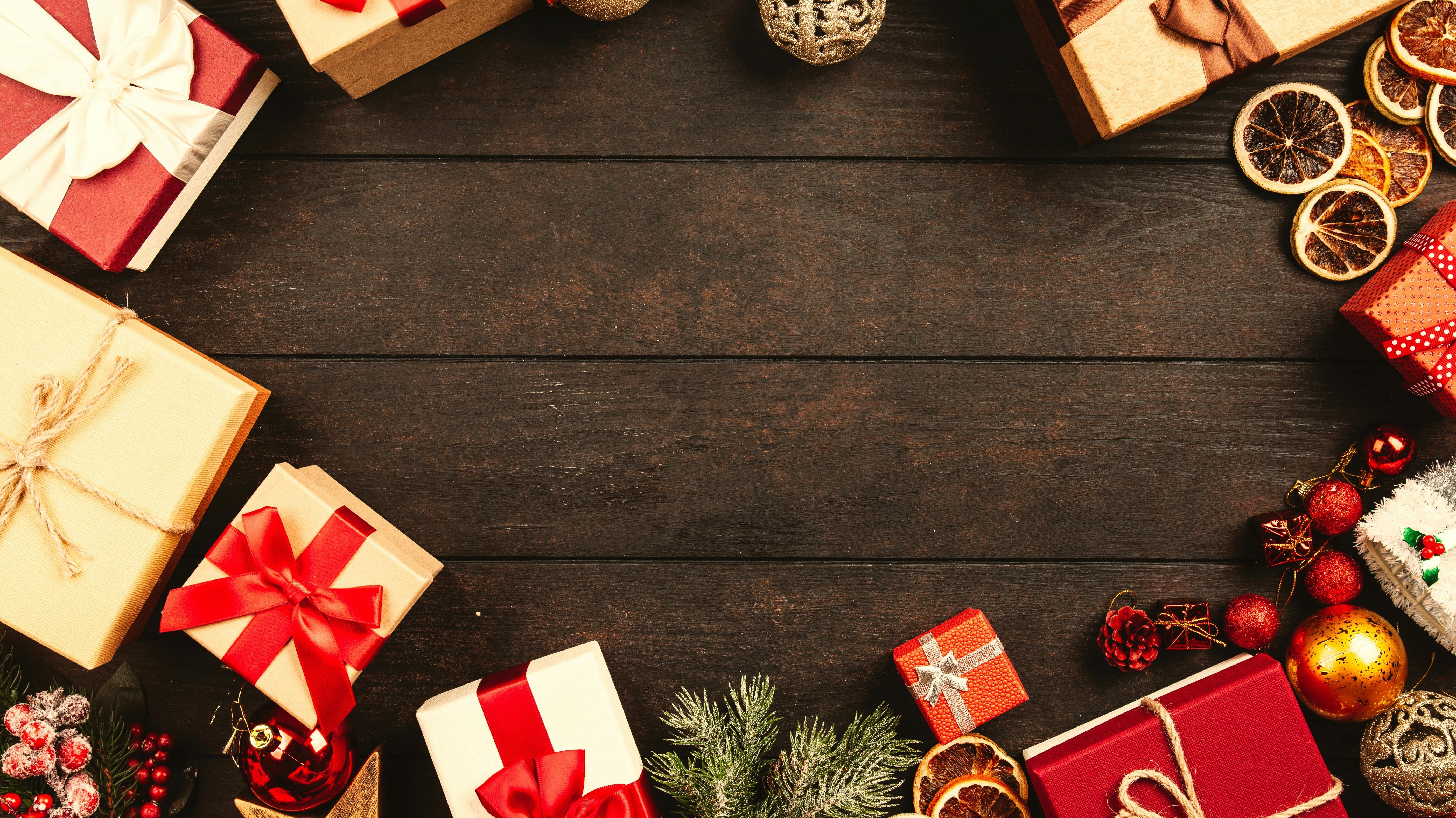 12 Affordable Christmas Gift Ideas in Singapore 2025 That Won’t Break the Bank