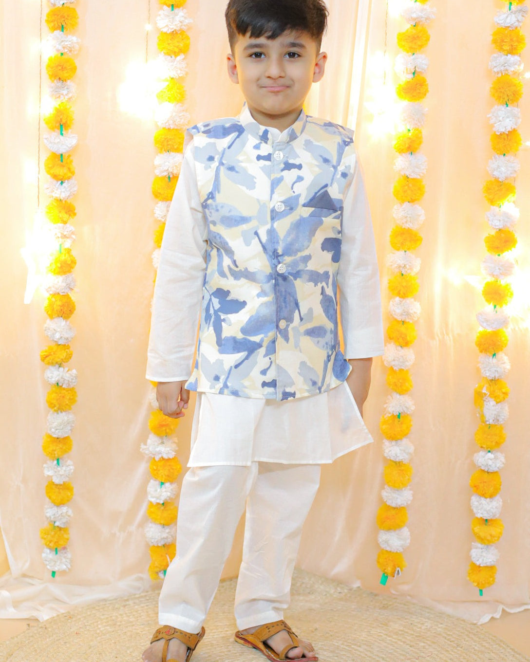 Splash Kurta Pajama Jacket Set in Blue