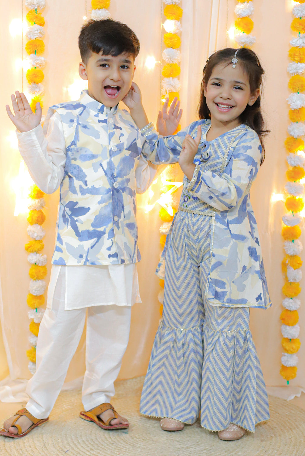 Splash Kurta Pajama Jacket Set in Blue