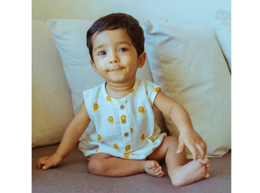 Romper- Just Lion Around Dulaar