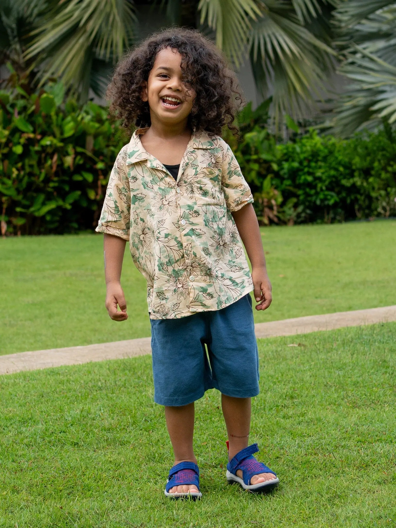 Bali Green Unisex Kids Cotton Shirt in Hawaiian Collar Nimbu