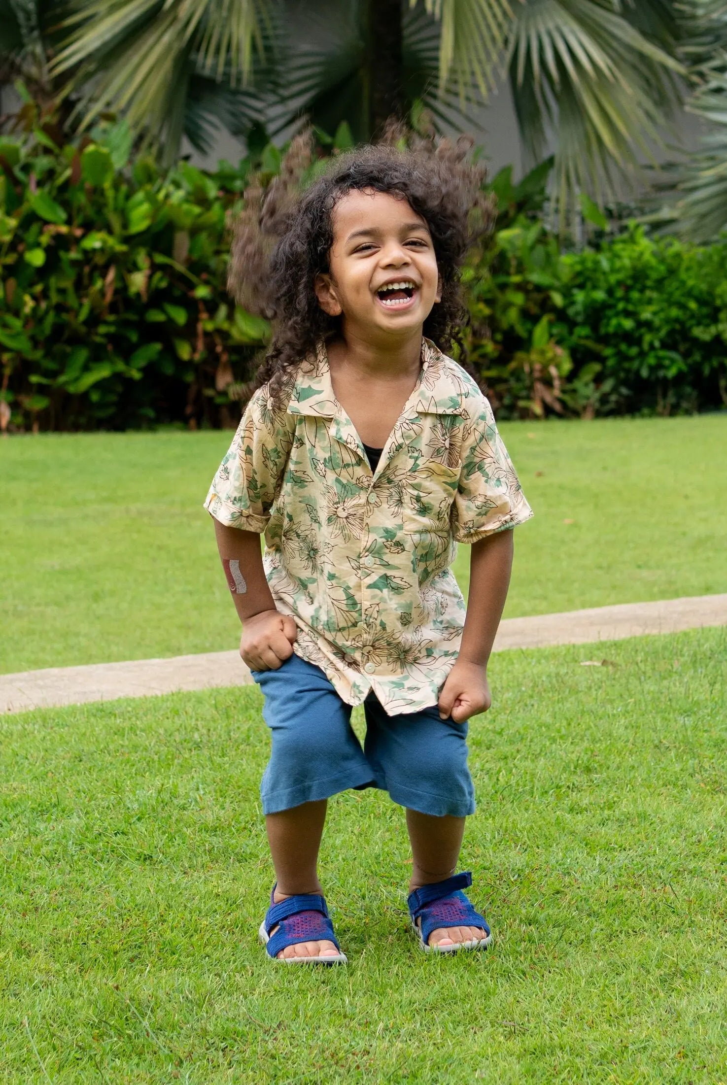 Bali Green Unisex Kids Cotton Shirt in Hawaiian Collar Nimbu