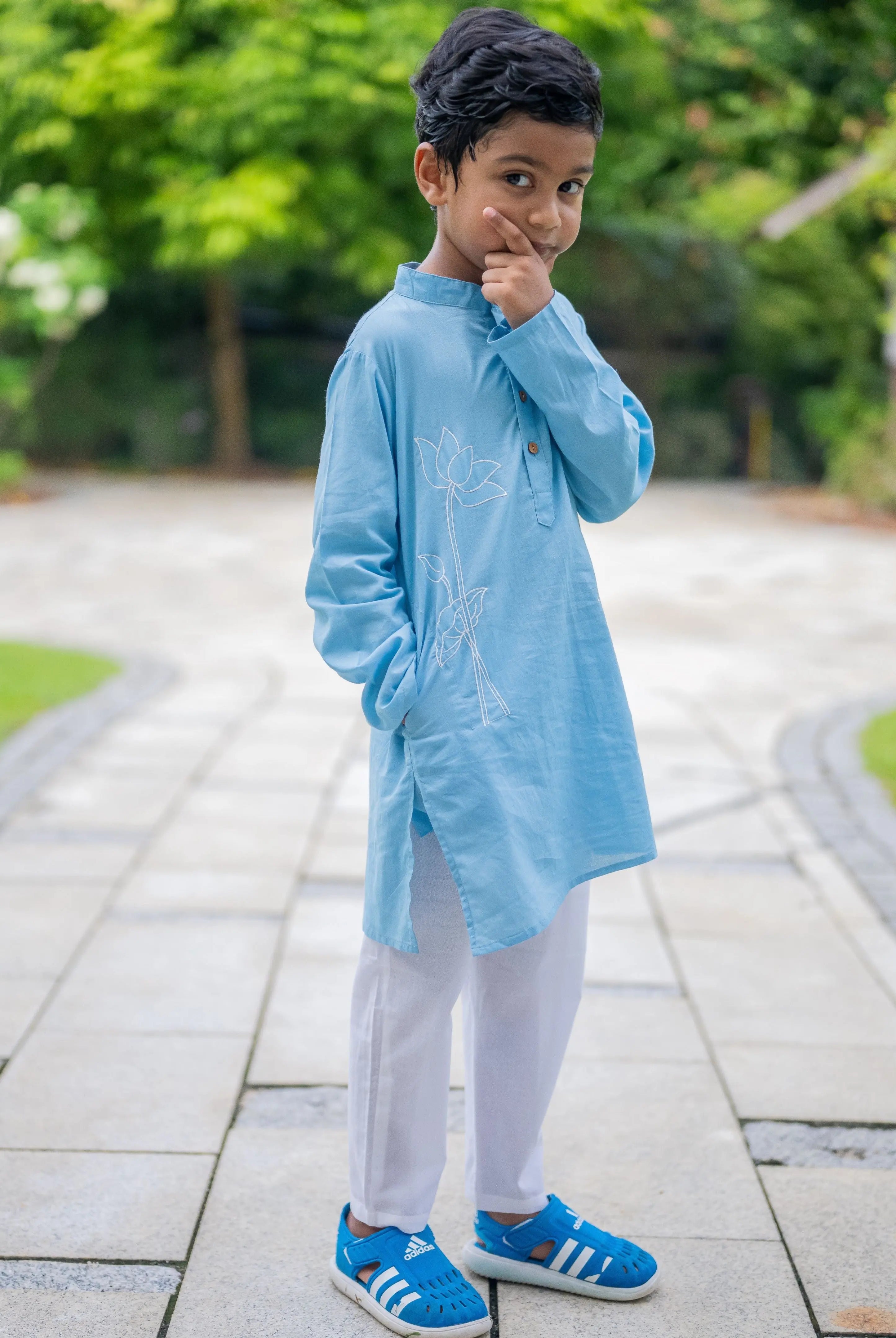 Embroidered Lotus Blue Kurta Pajama Set Nimbu