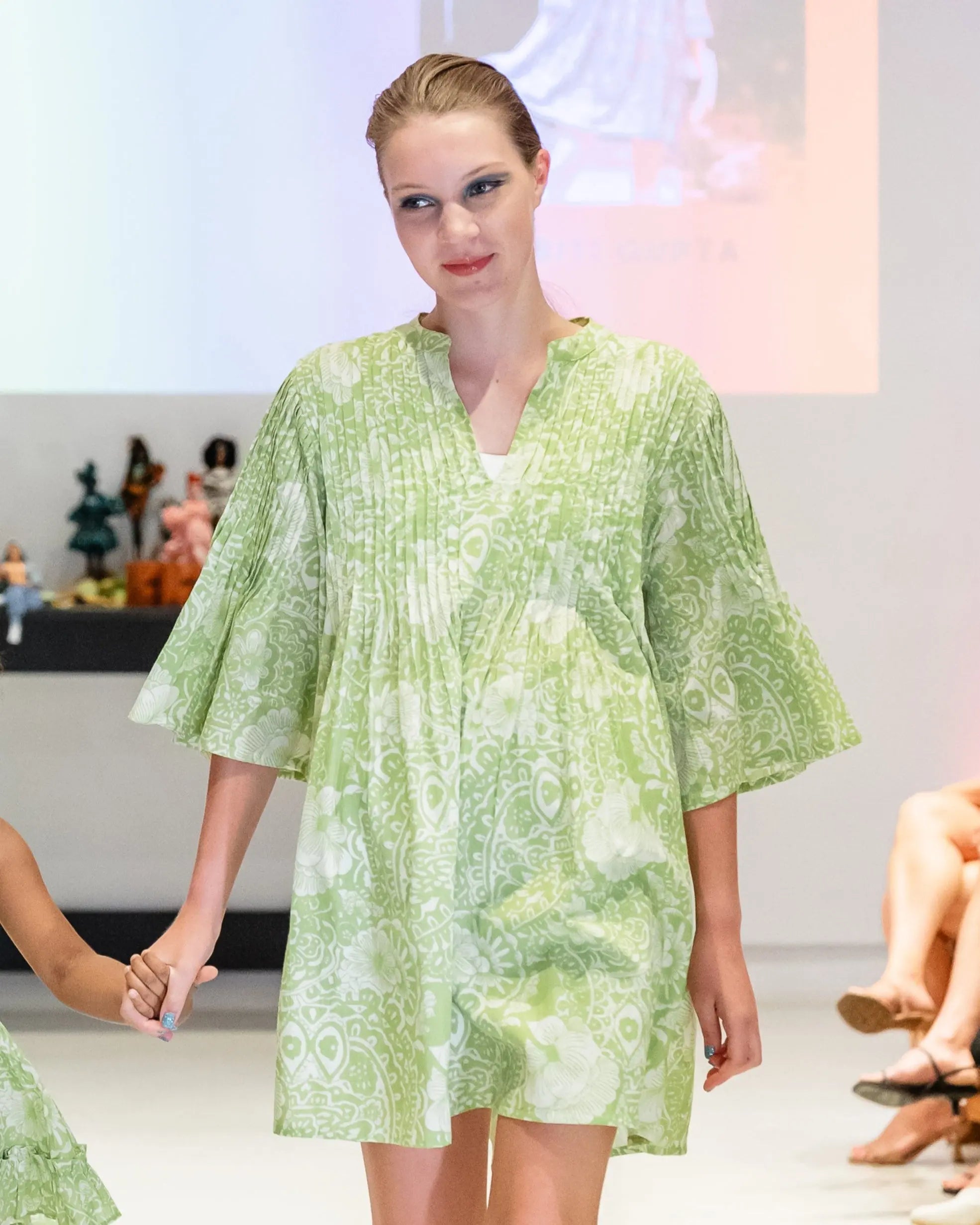 Kyra Breezy Pintuck Dress in Lime Green Nimbu