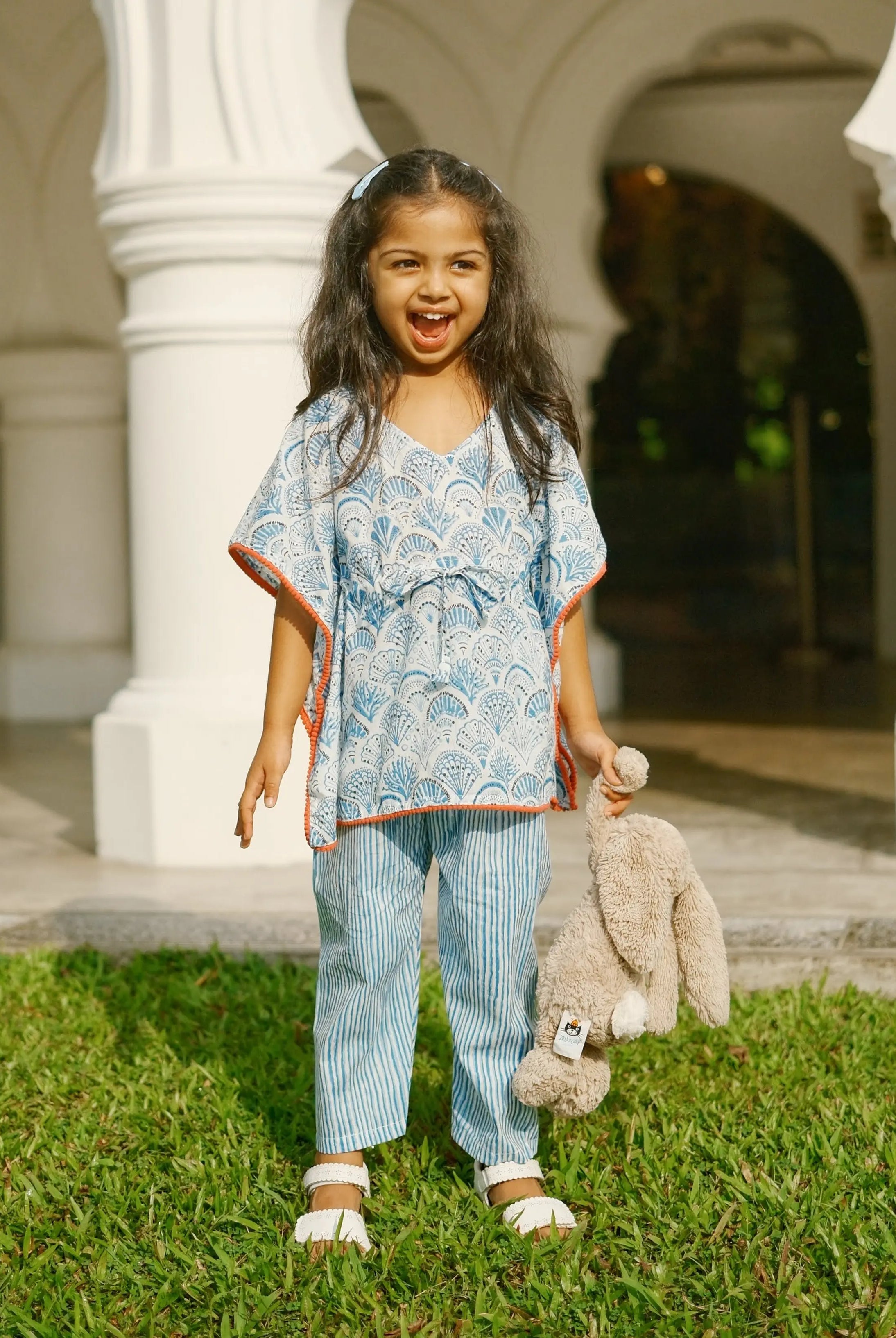 Oriental Print Kaftan Pants in White & Blue Nimbu