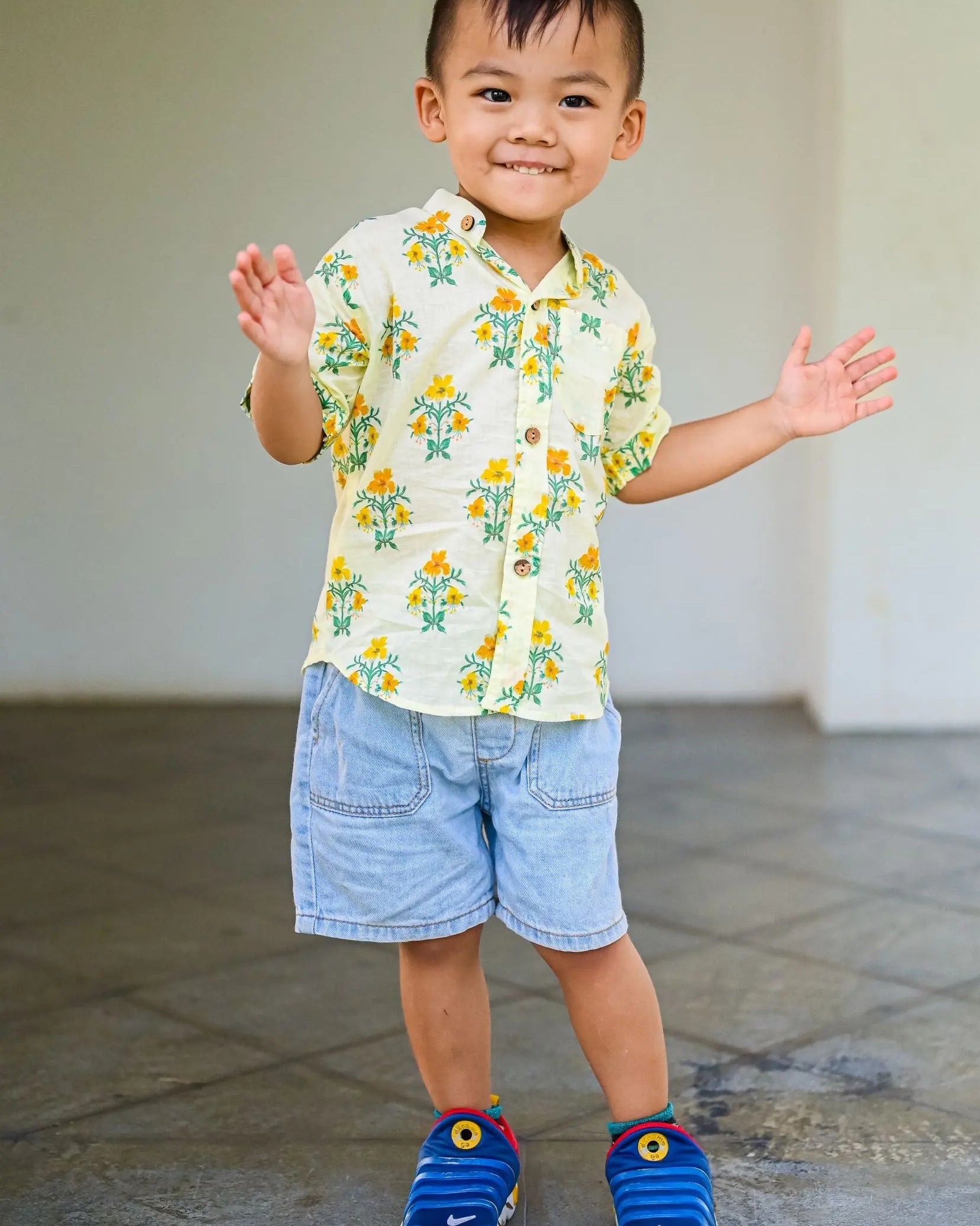 Breeze Yellow Floral Unisex Shirt Nimbu