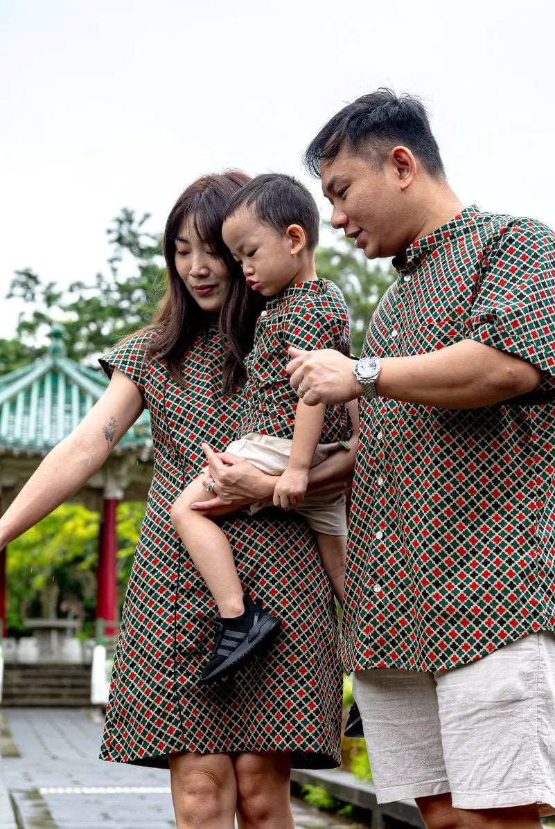 Gingham Boys Cotton Shirt in Checkered Green Nimbu