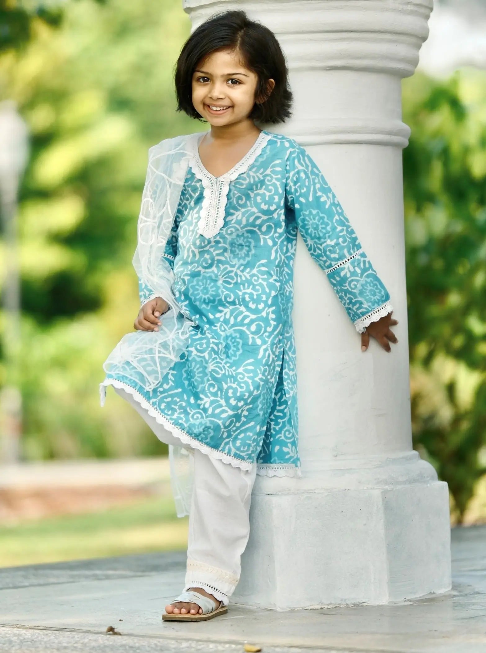 'Meher' Girls Blue Kurti, Pants with Lace Work and Embroidered White Net Scarf Set Nimbu