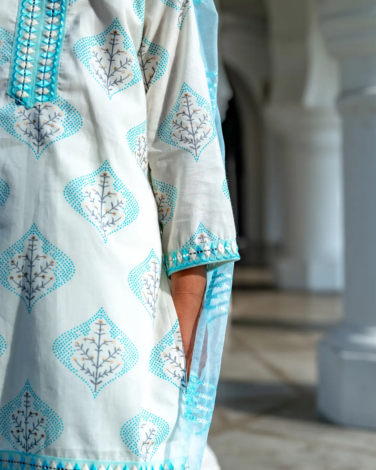 Gul Blue Girls Kurti with Pants Set in Cotton with Net Dupatta Nimbu