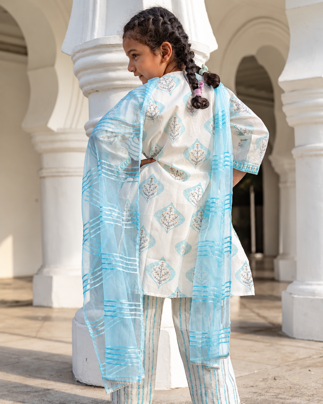 Gul Blue Girls Kurti with Pants Set in Cotton with Net Dupatta Nimbu