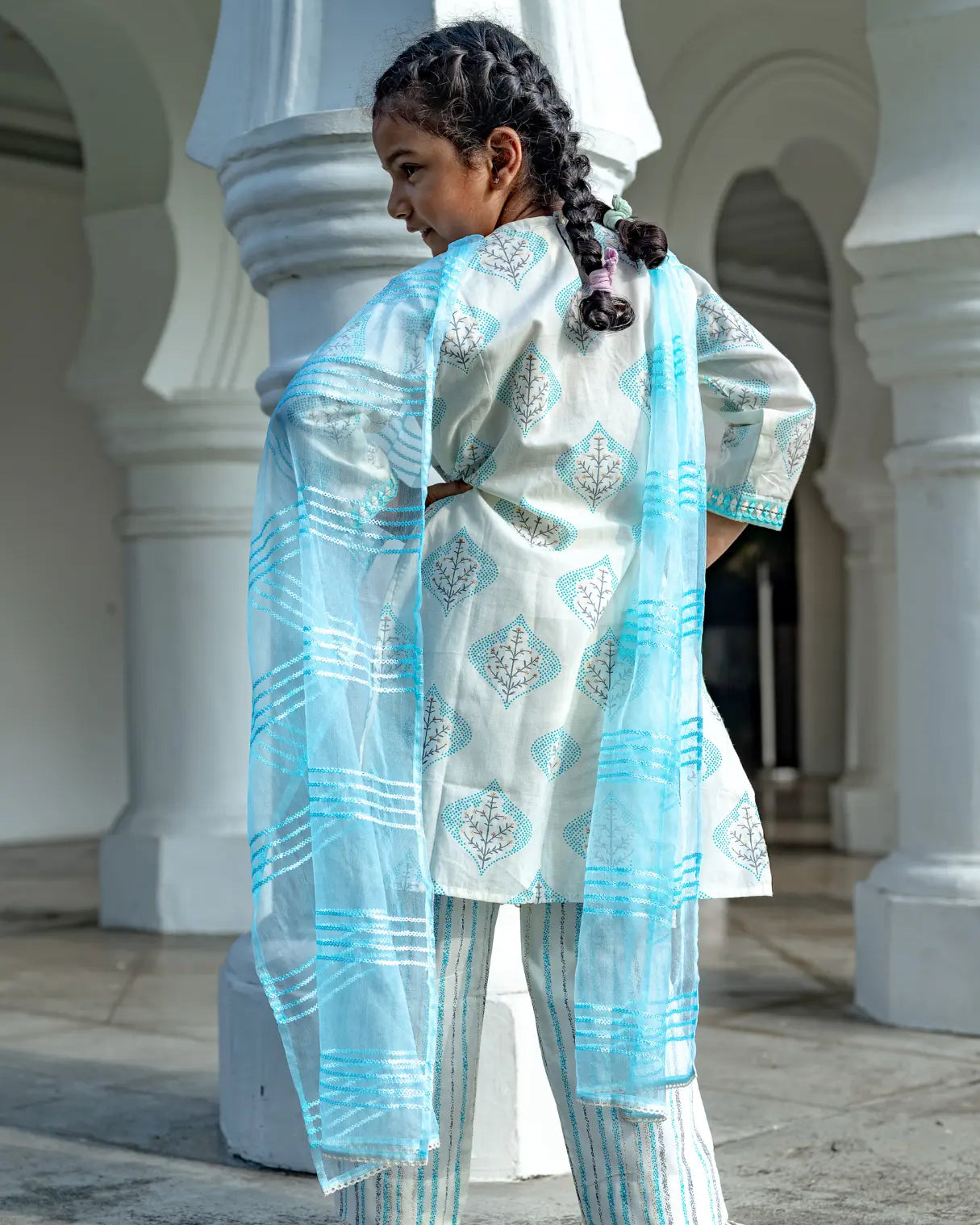 Gul Blue Girls Kurti with Pants Set in Cotton with Net Dupatta Nimbu