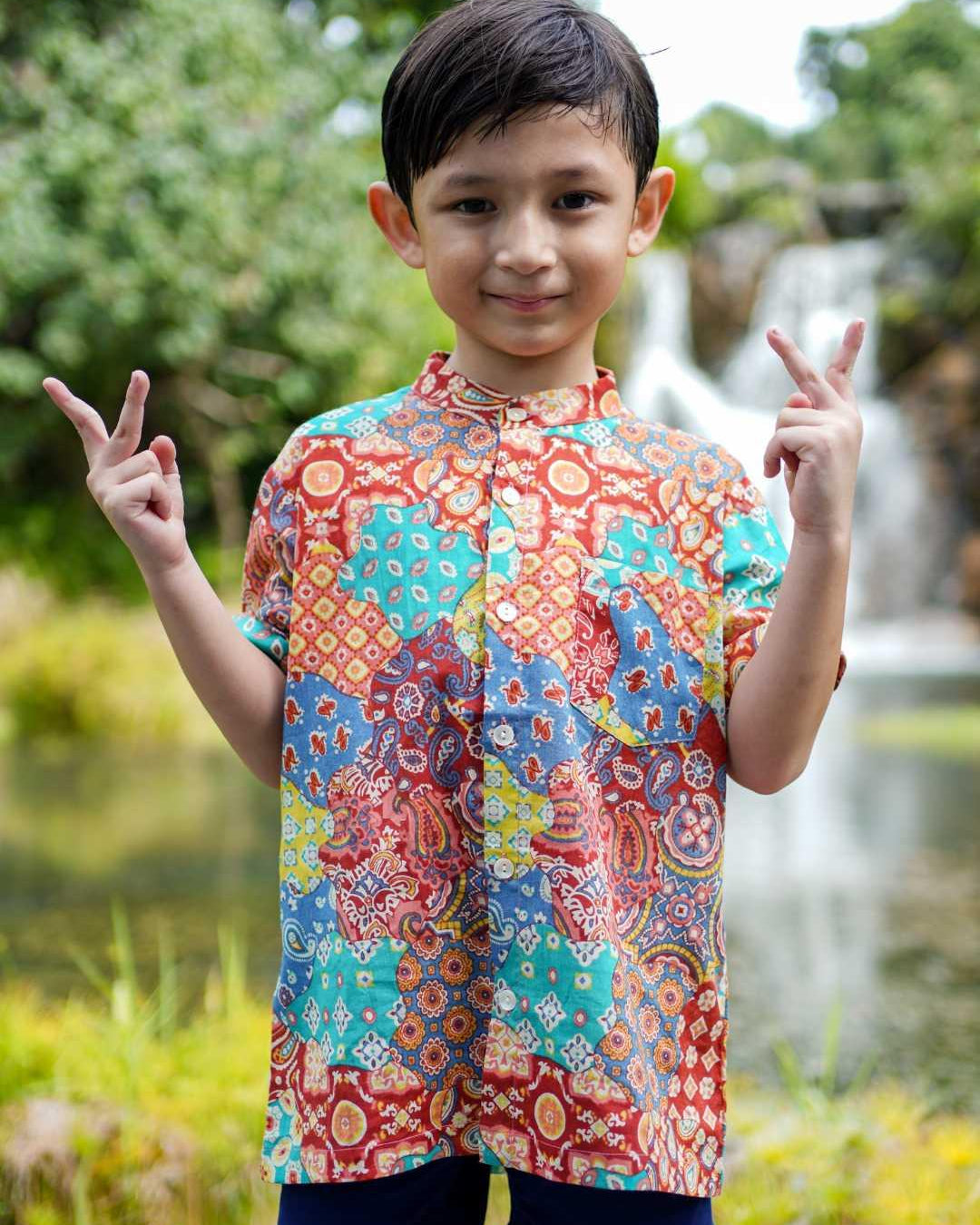 Multicolor Kids Boys Mandarin Shirt in Cotton