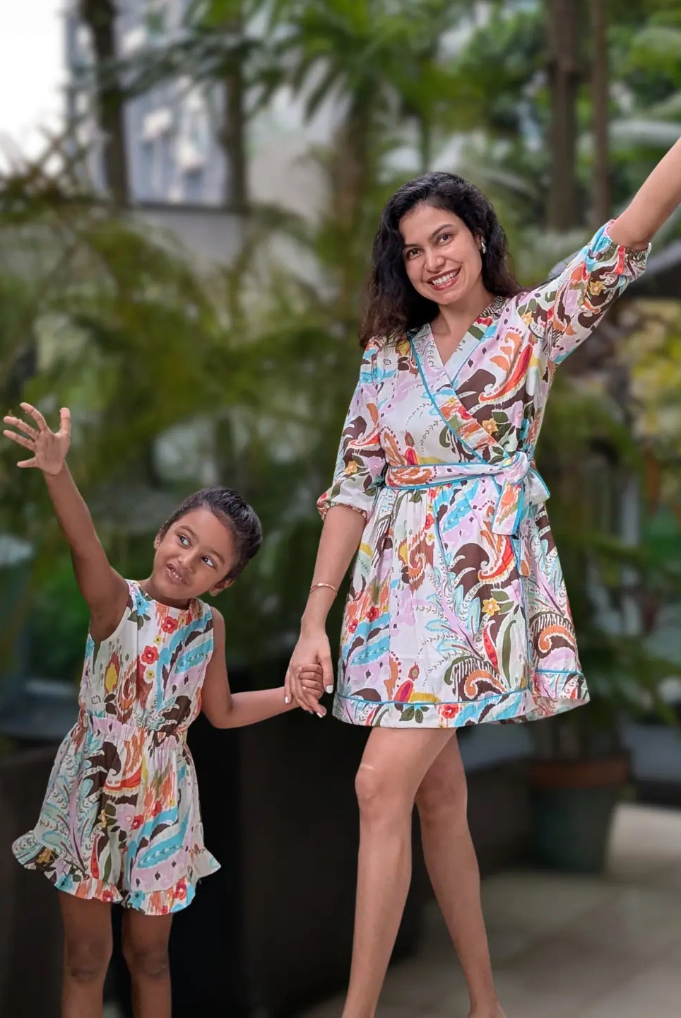 Havana White Unicorn Women Short Dress in Cotton Nimbu