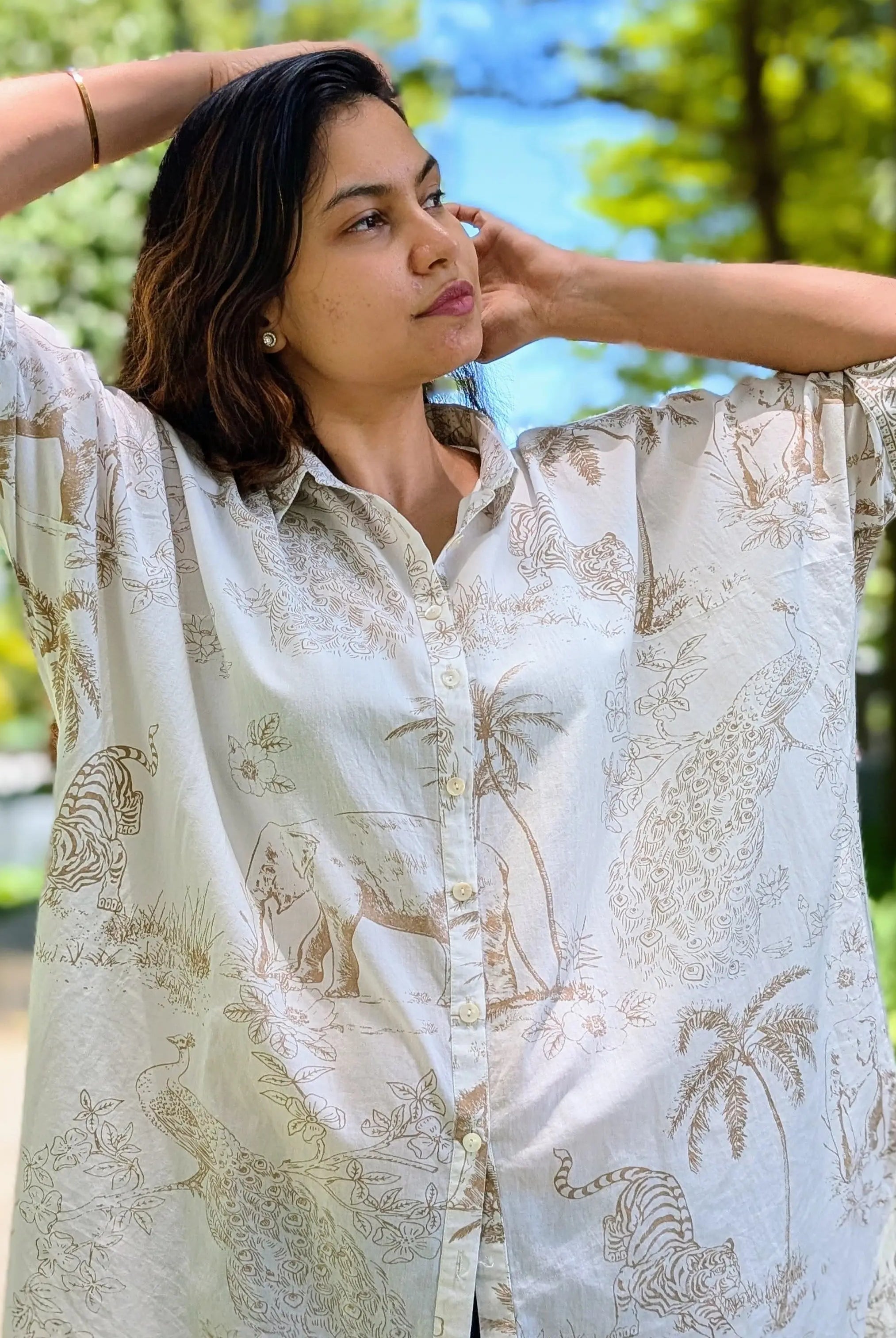 Hi-Lo Amazon Gold Womens Oversize Shirt in White Nimbu