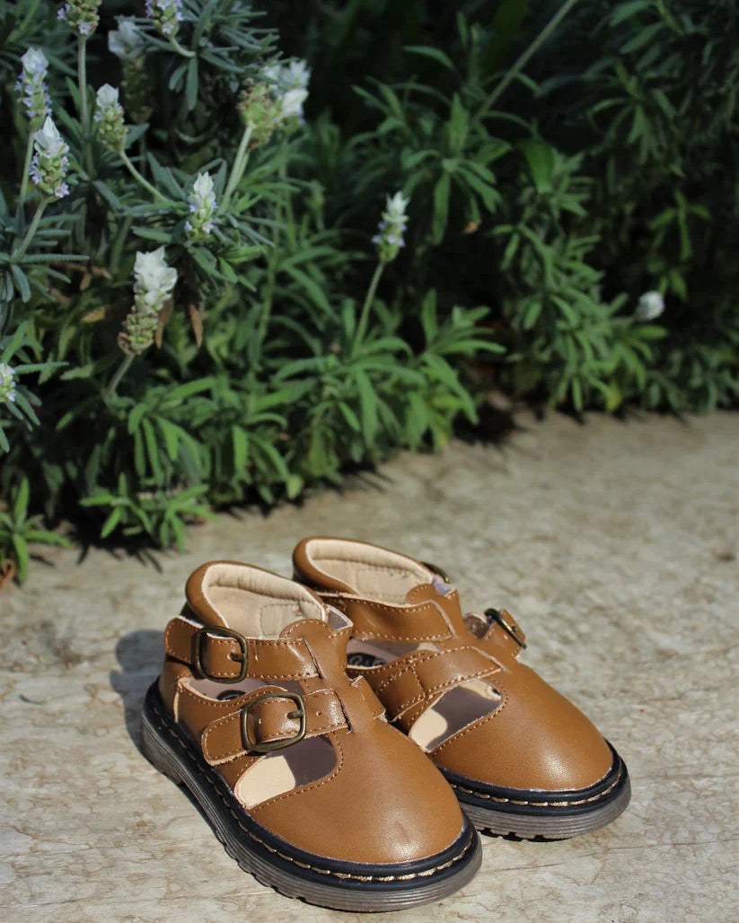 One, Two, Buckle my Shoe - Brown - Nimbu Kids