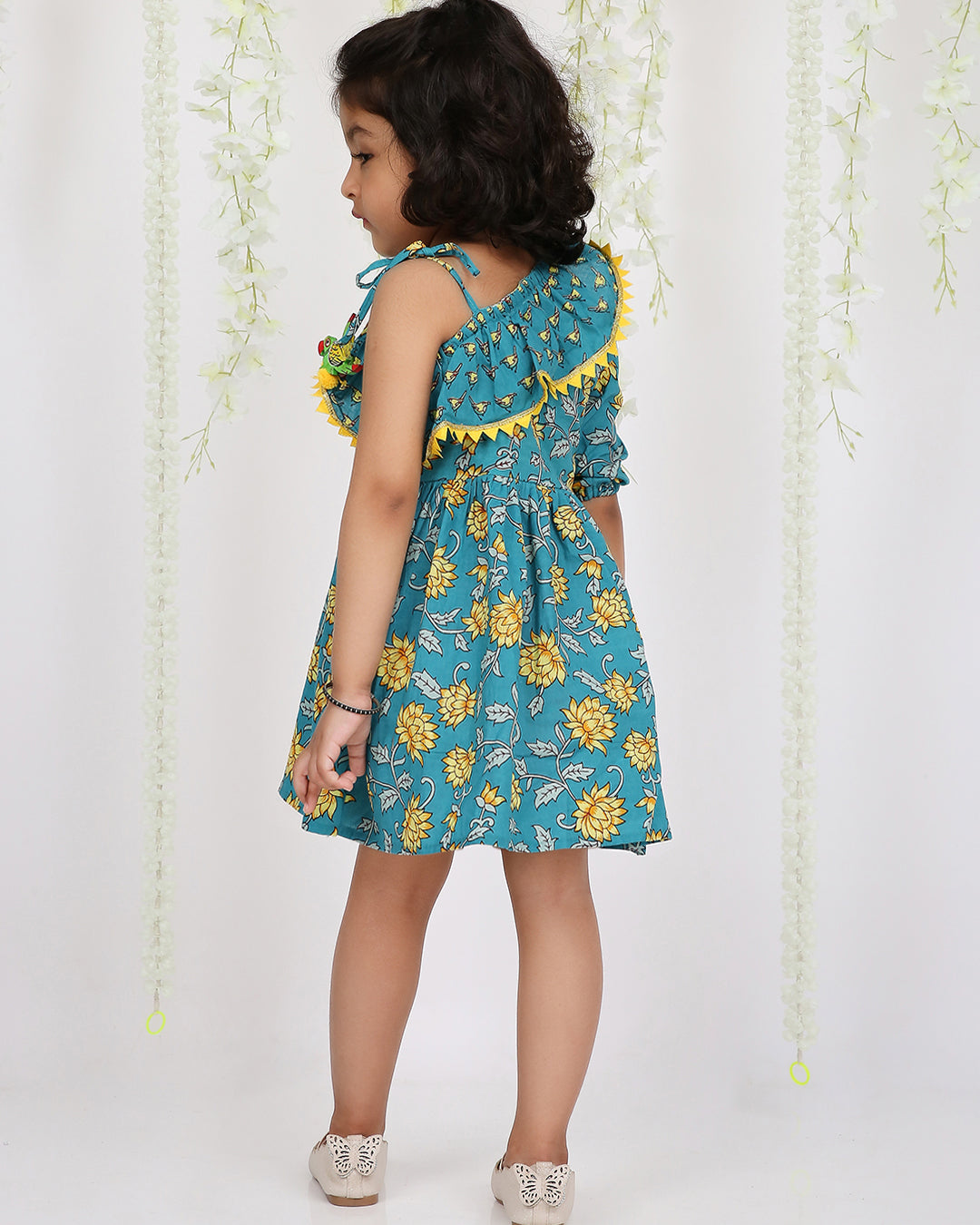 Kamal off shoulder frock in green