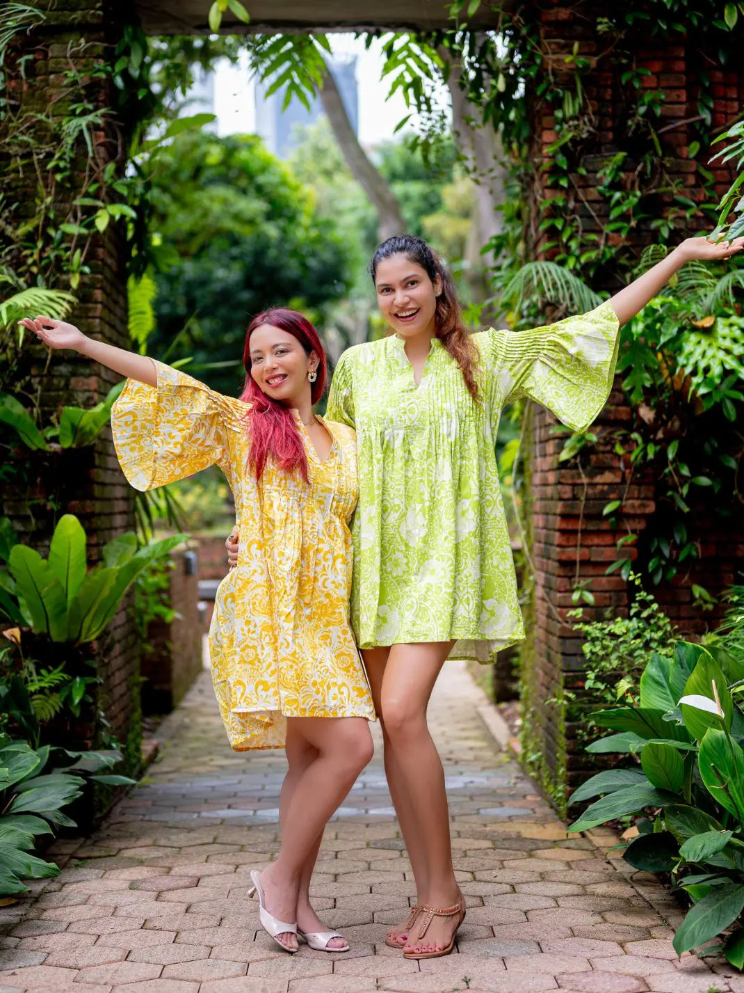Kyra Breezy Womens Pintuck Dress in Nimbu Yellow Nimbu