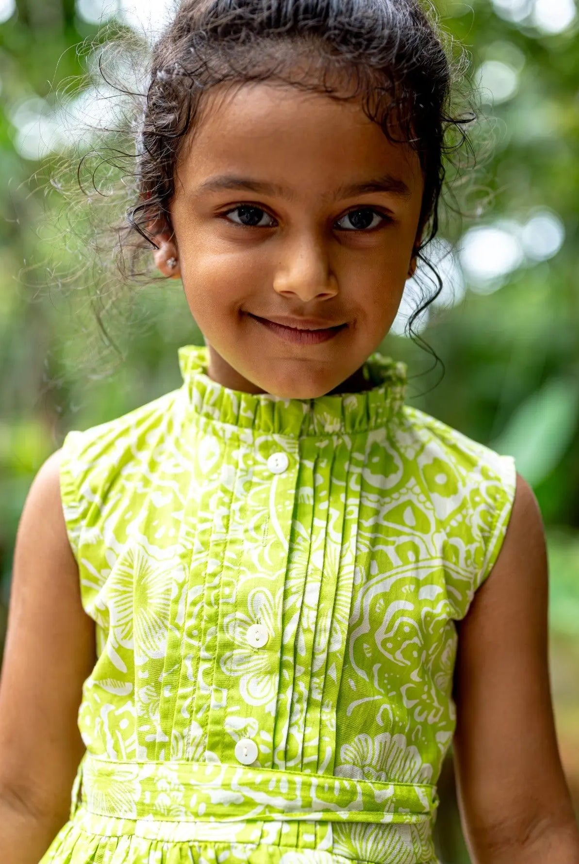 Kyra Girls Pintuck Dress in Lime Green Nimbu