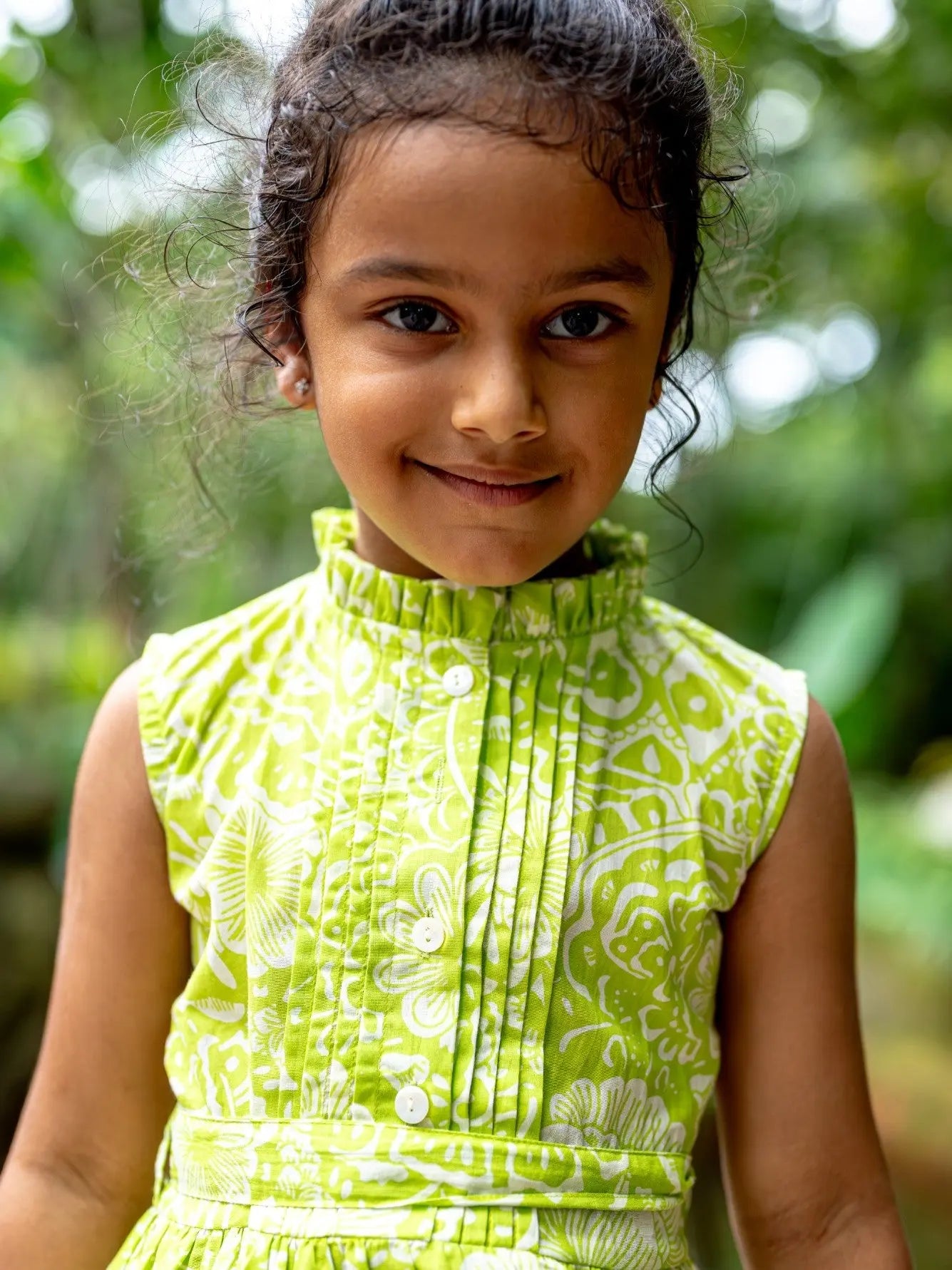 Kyra Girls Pintuck Dress in Lime Green Nimbu