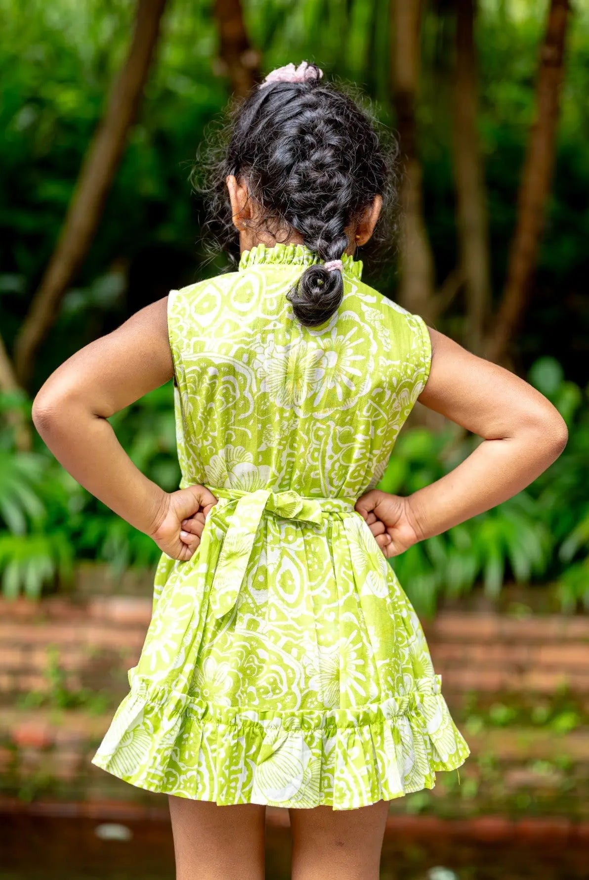 Kyra Girls Pintuck Dress in Lime Green Nimbu