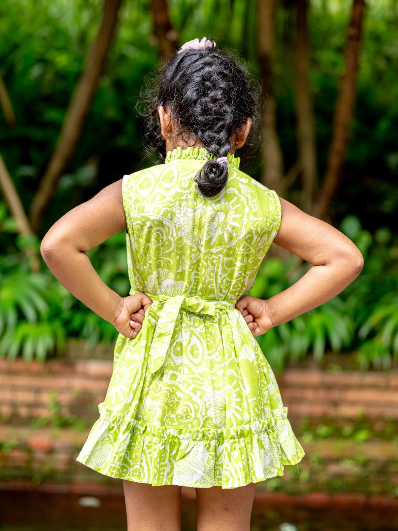 Kyra Girls Pintuck Dress in Lime Green Nimbu