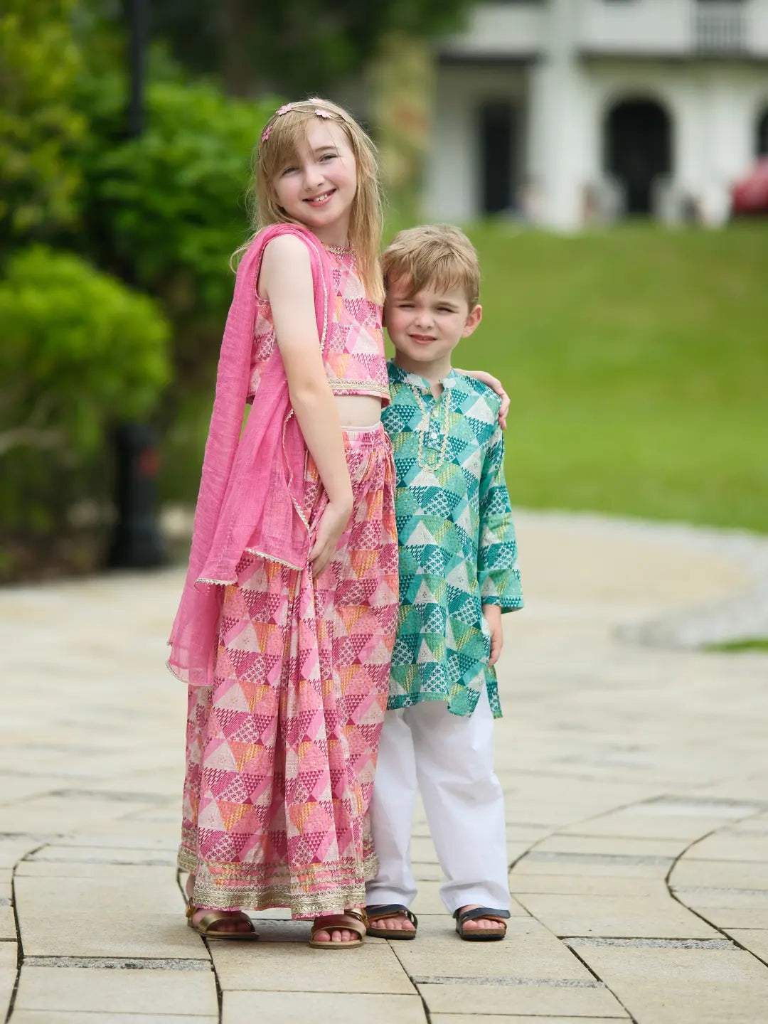 Mehak Pink Girls Sleeveless Sequinned Lehenga Set with Dupatta in Cotton Nimbu