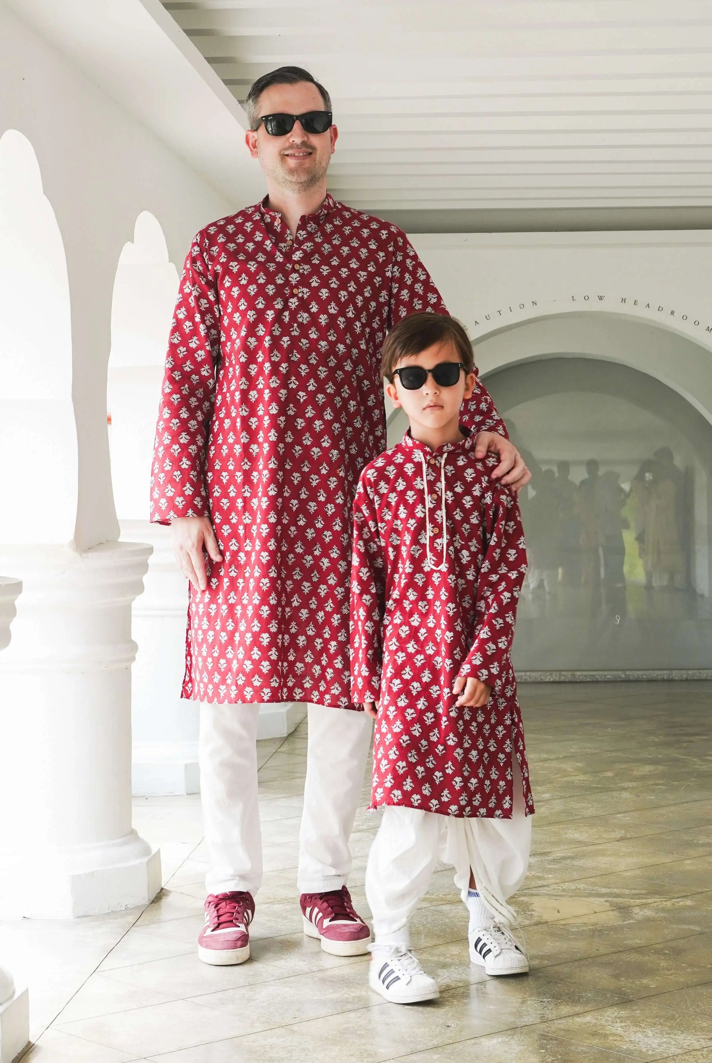 Jashn Handblock Booti Mens Kurta Pajama in Cotton