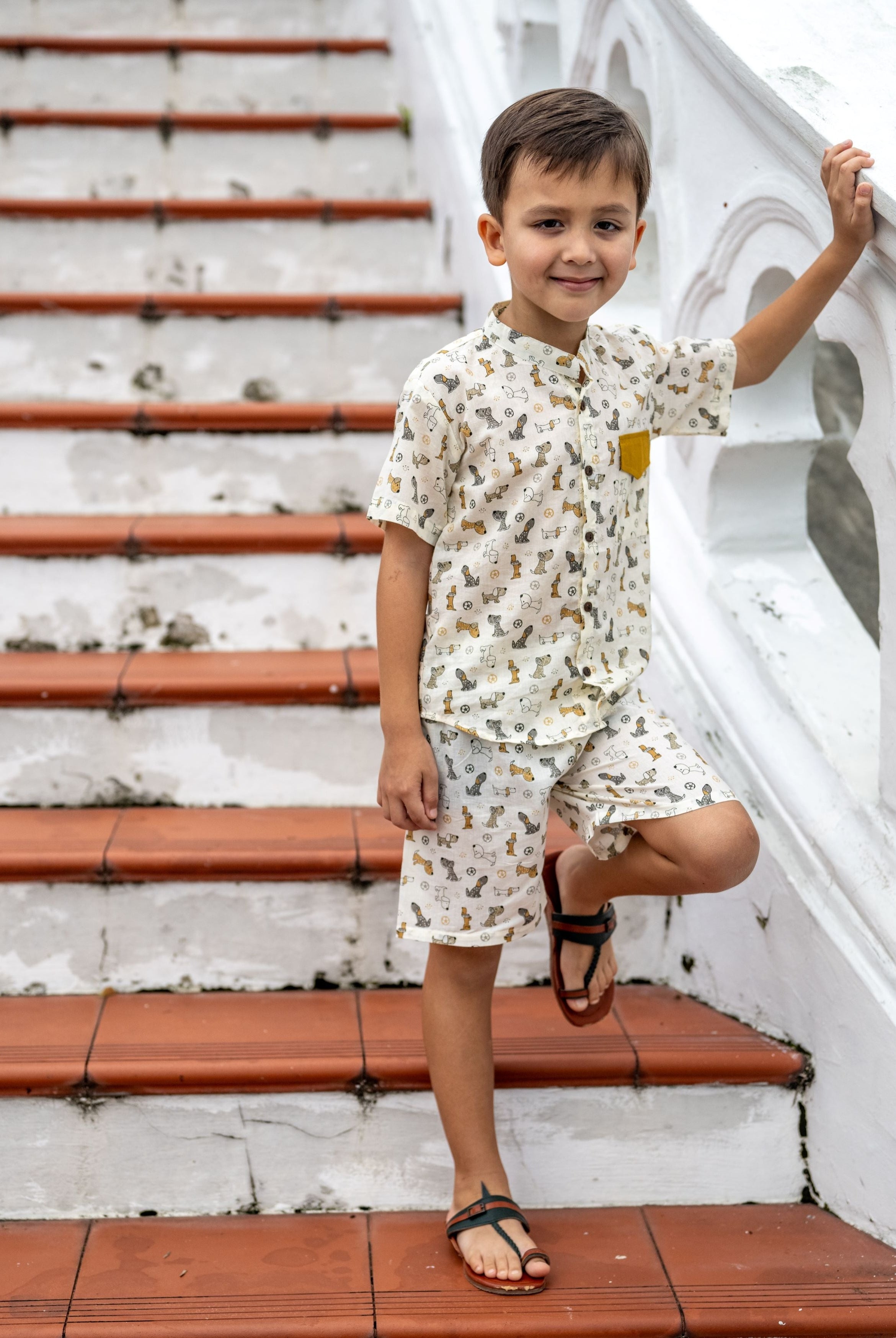 Puppy love shirt by Nimbu