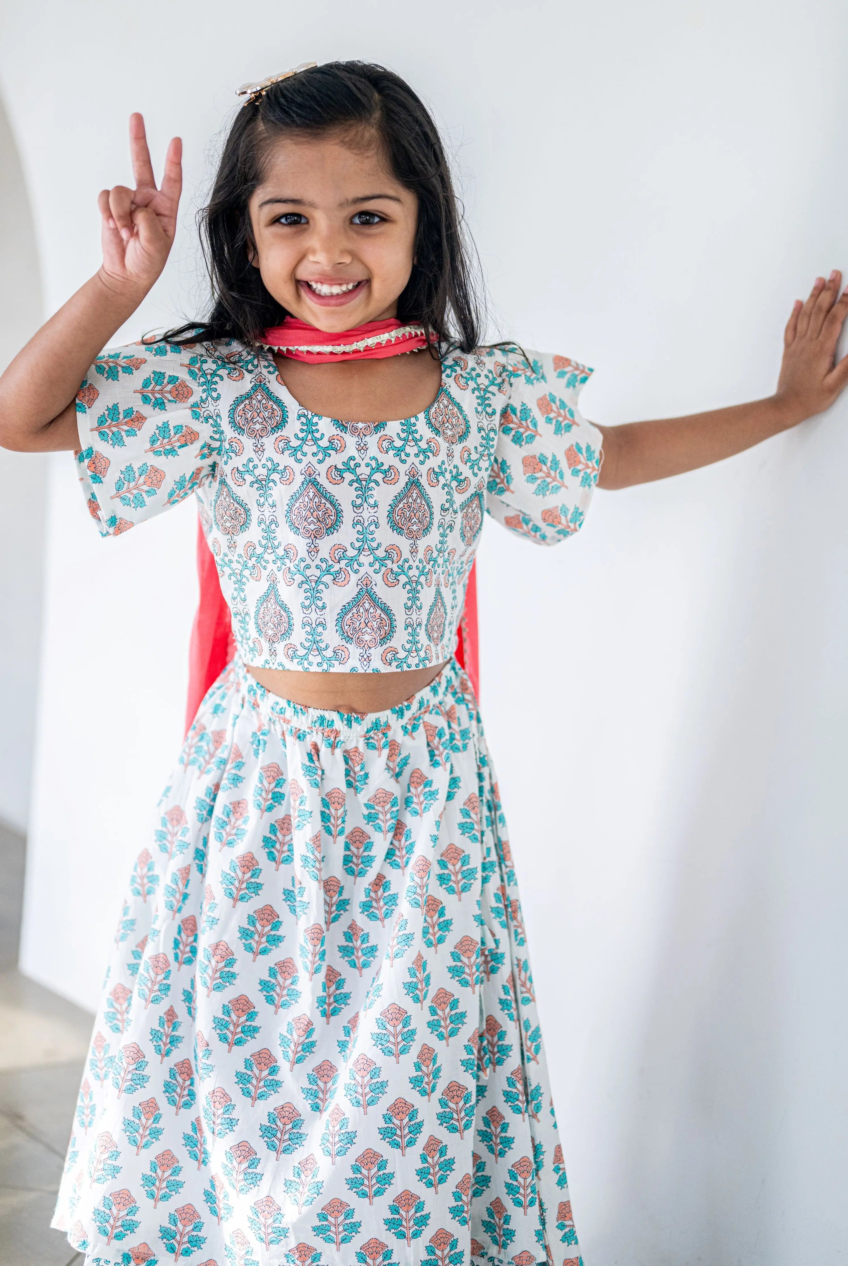 Jaipur Floral Girls Lehenga Skirt Blouse in White & Pink Nimbu