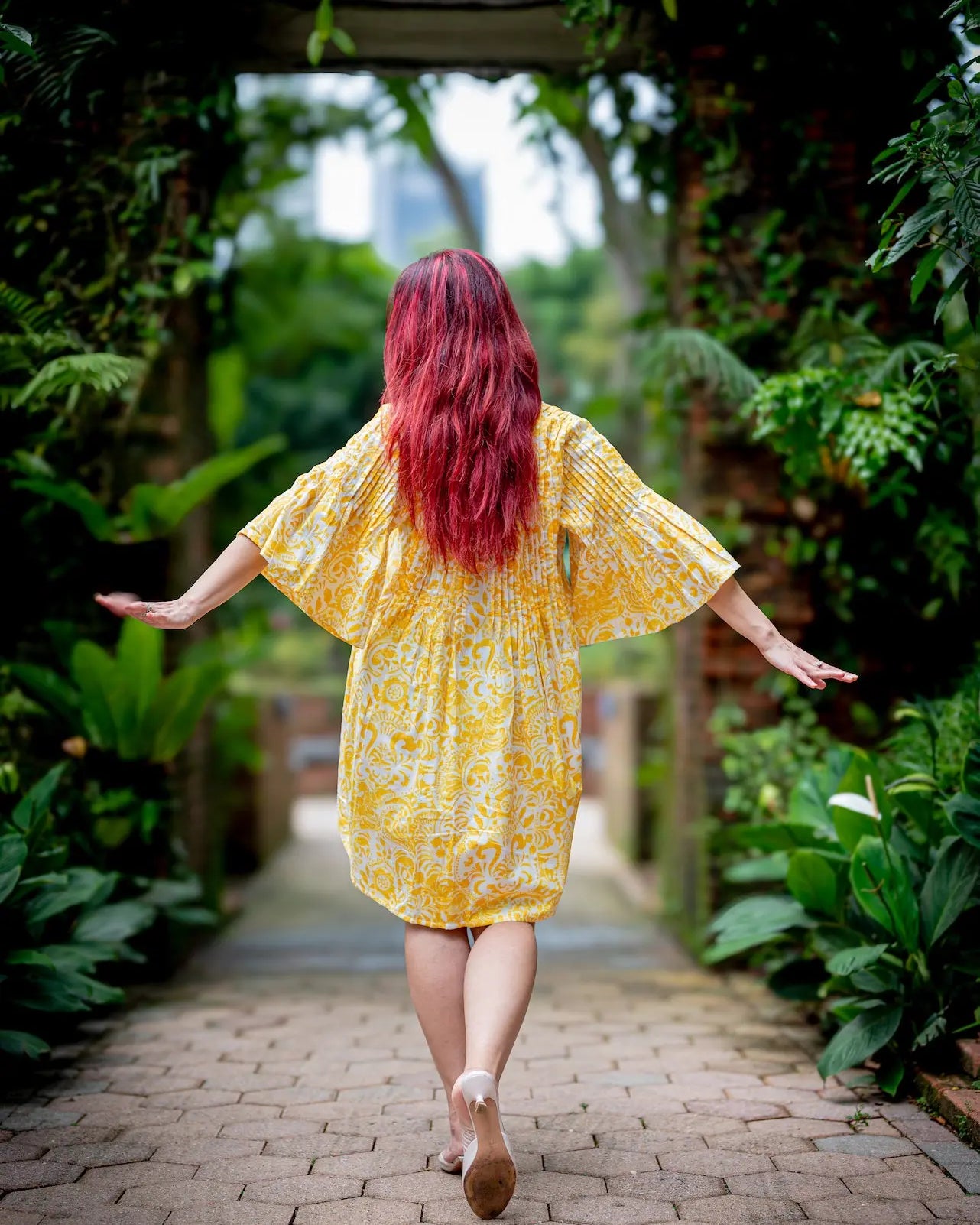 Kyra Breezy Womens Pintuck Dress in Nimbu Yellow Nimbu