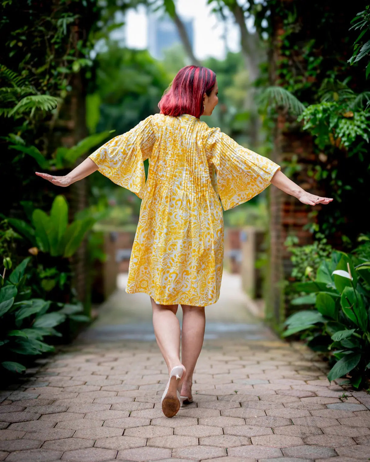 Kyra Breezy Womens Pintuck Dress in Nimbu Yellow Nimbu