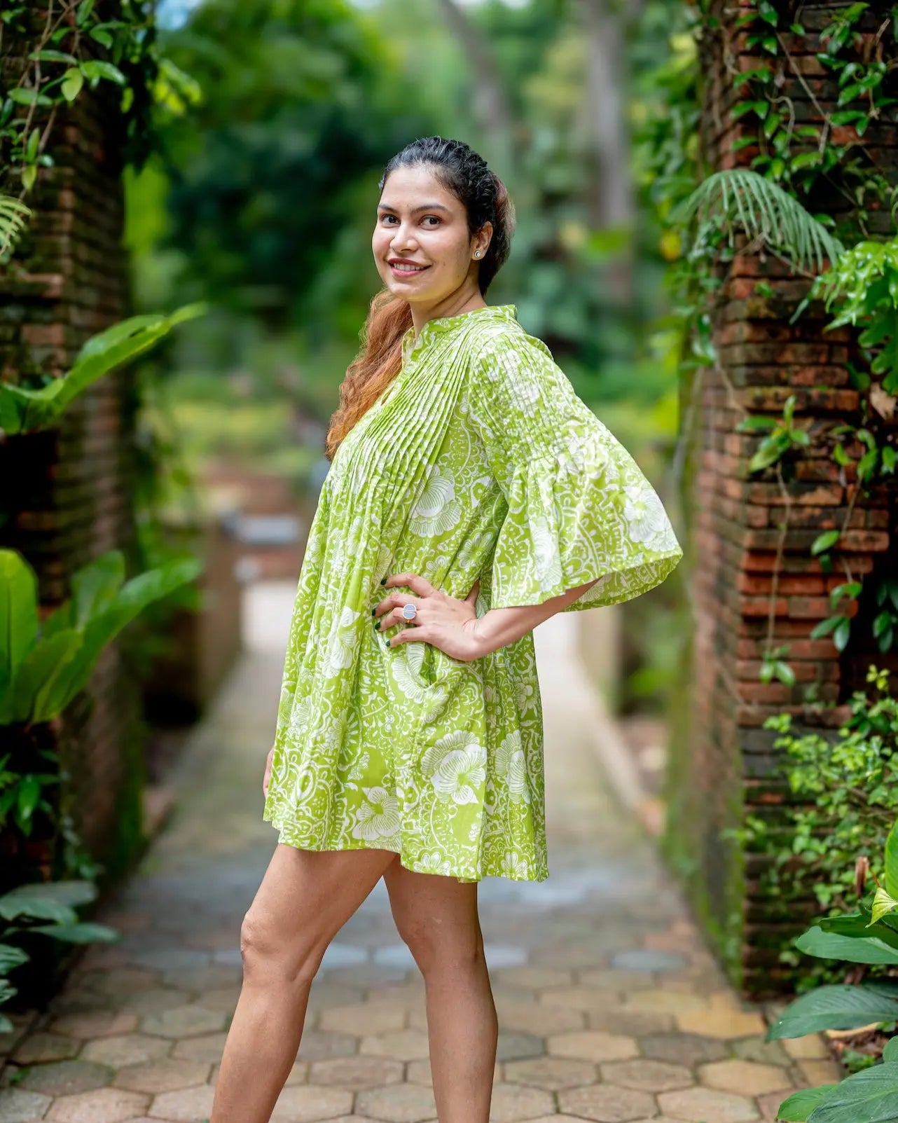 Kyra Breezy Pintuck Dress in Lime Green Nimbu