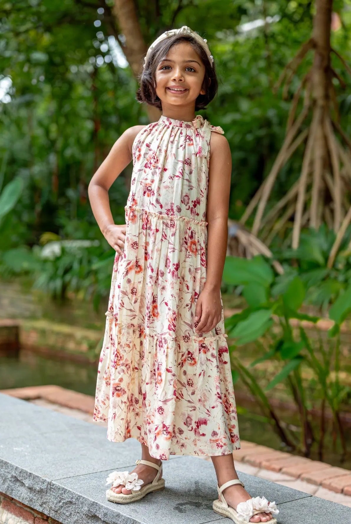 Elsa Girls Red Flowy Dress in Muslin Cotton Nimbu