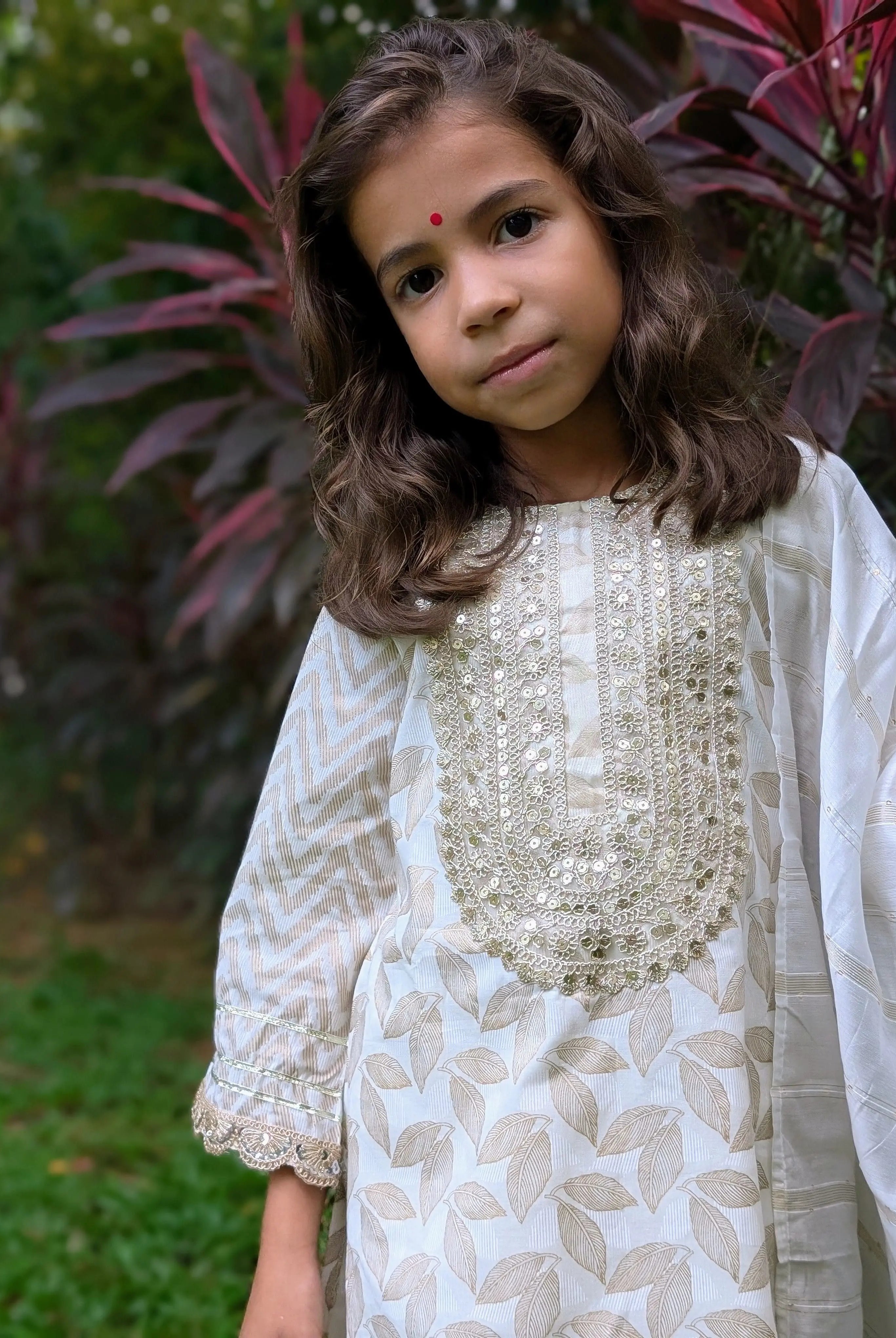 Zoya Girls White & Gold Kurta Salwar in Cotton Nimbu