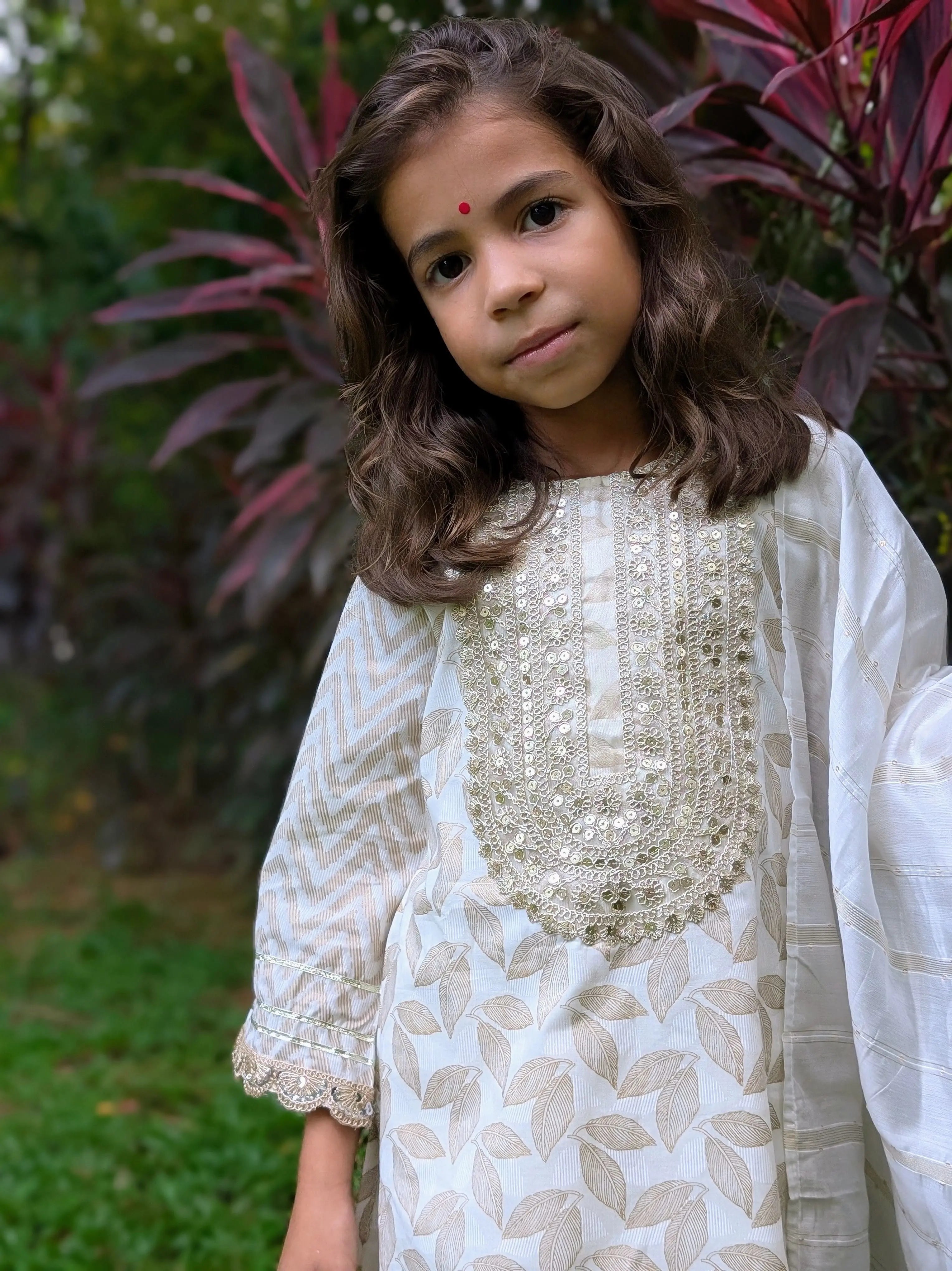 Zoya Girls White & Gold Kurta Salwar in Cotton Nimbu