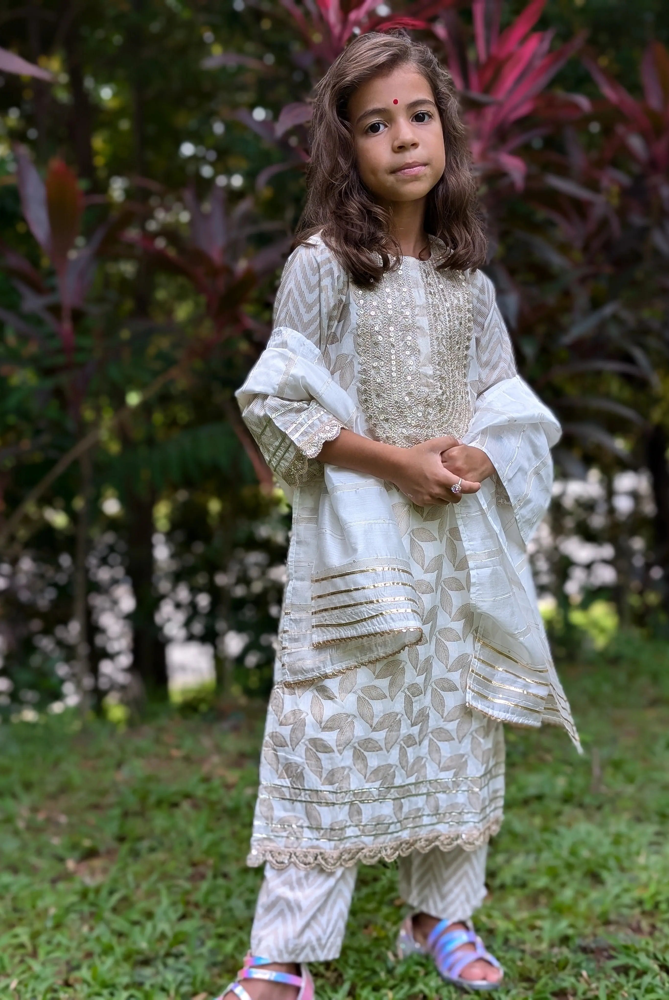 Zoya Girls White & Gold Kurta Salwar in Cotton Nimbu