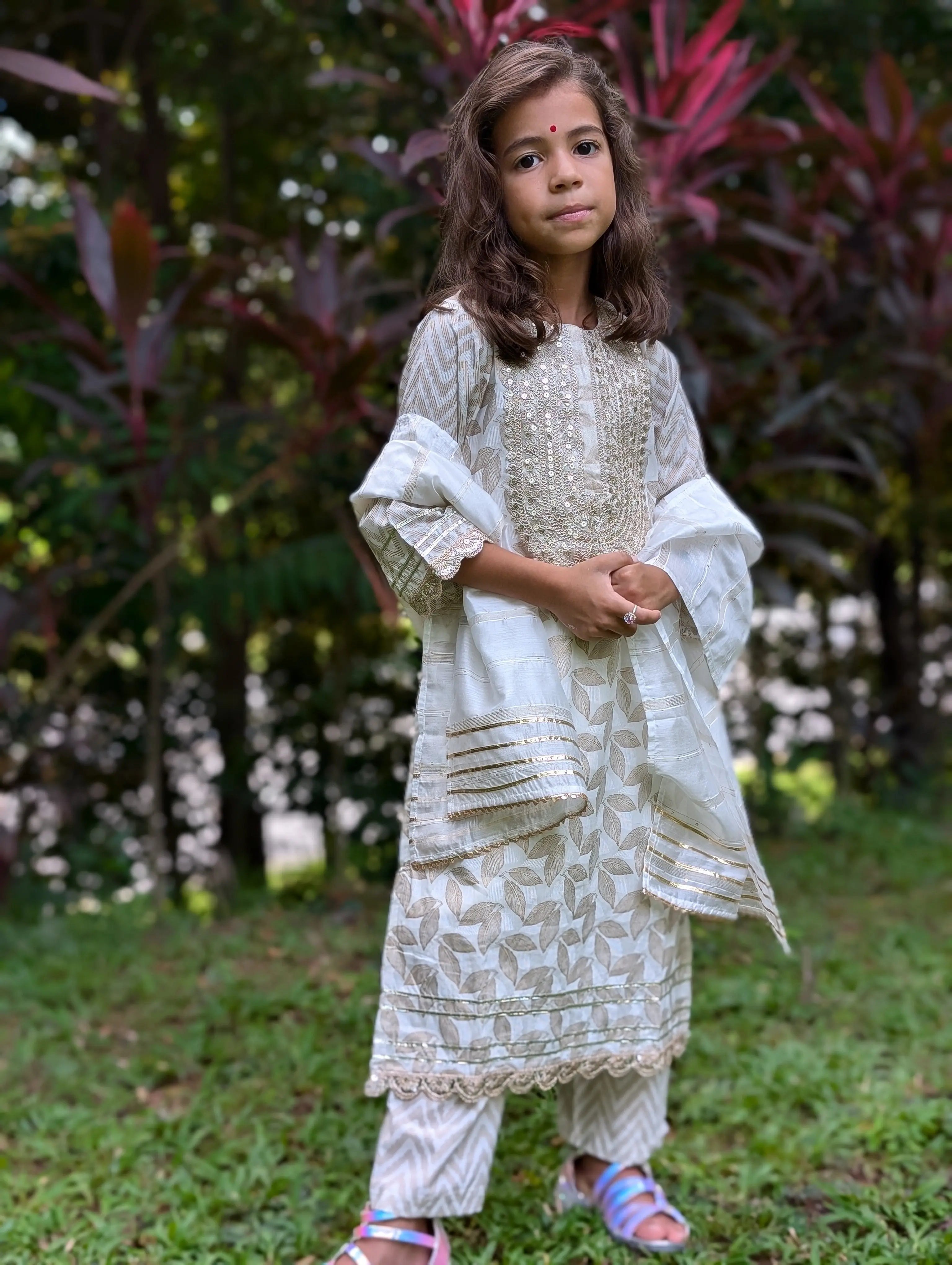 Zoya Girls White & Gold Kurta Salwar in Cotton Nimbu