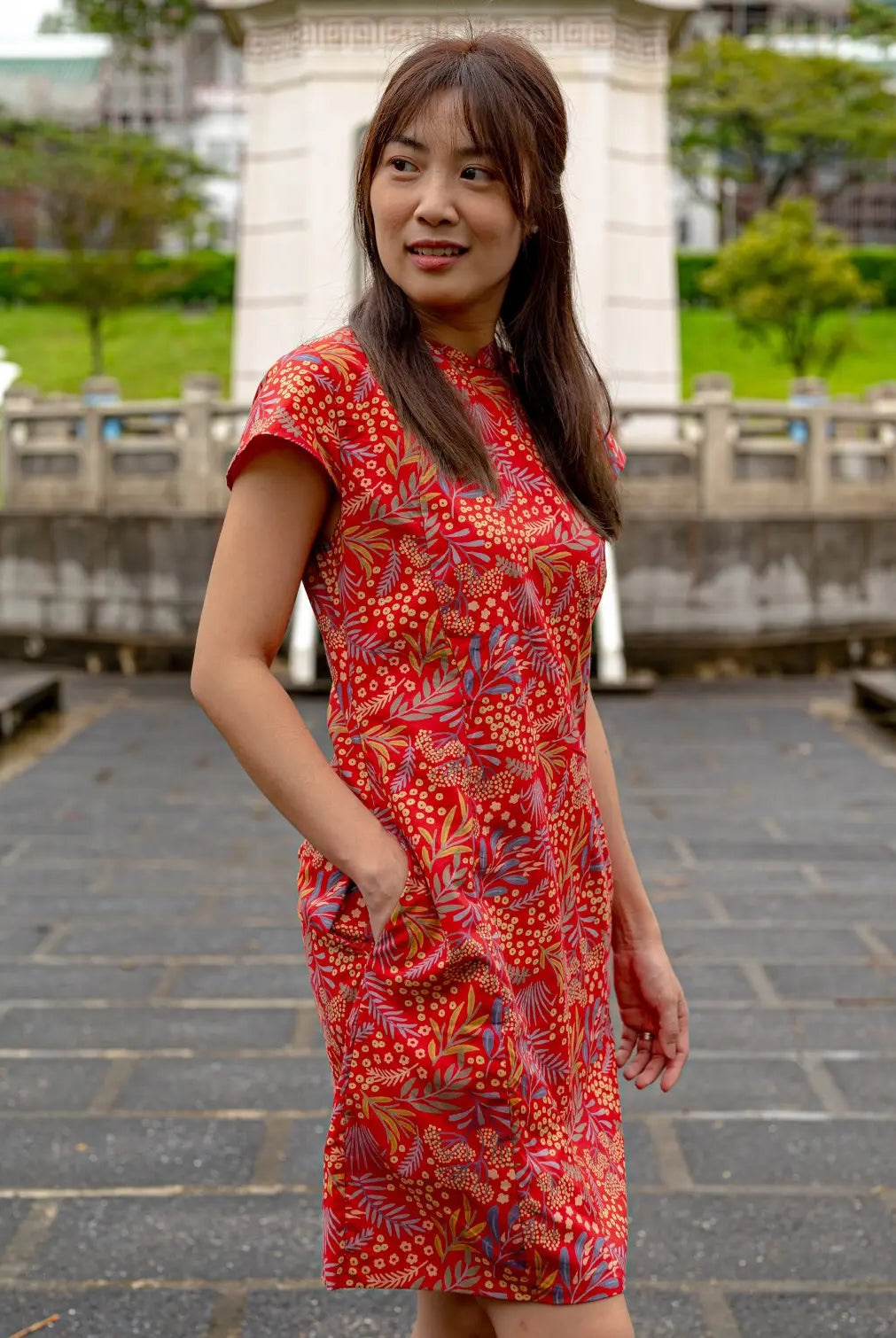 Ruby Blossom Women's Cheongsam Dress with Pockets in Red Floral Nimbu
