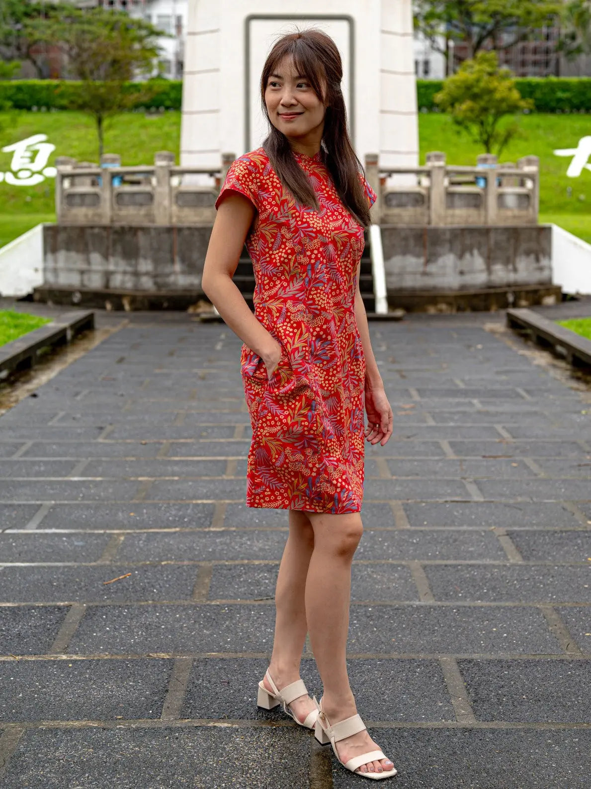 Ruby Blossom Women's Cheongsam Dress with Pockets in Red Floral Nimbu