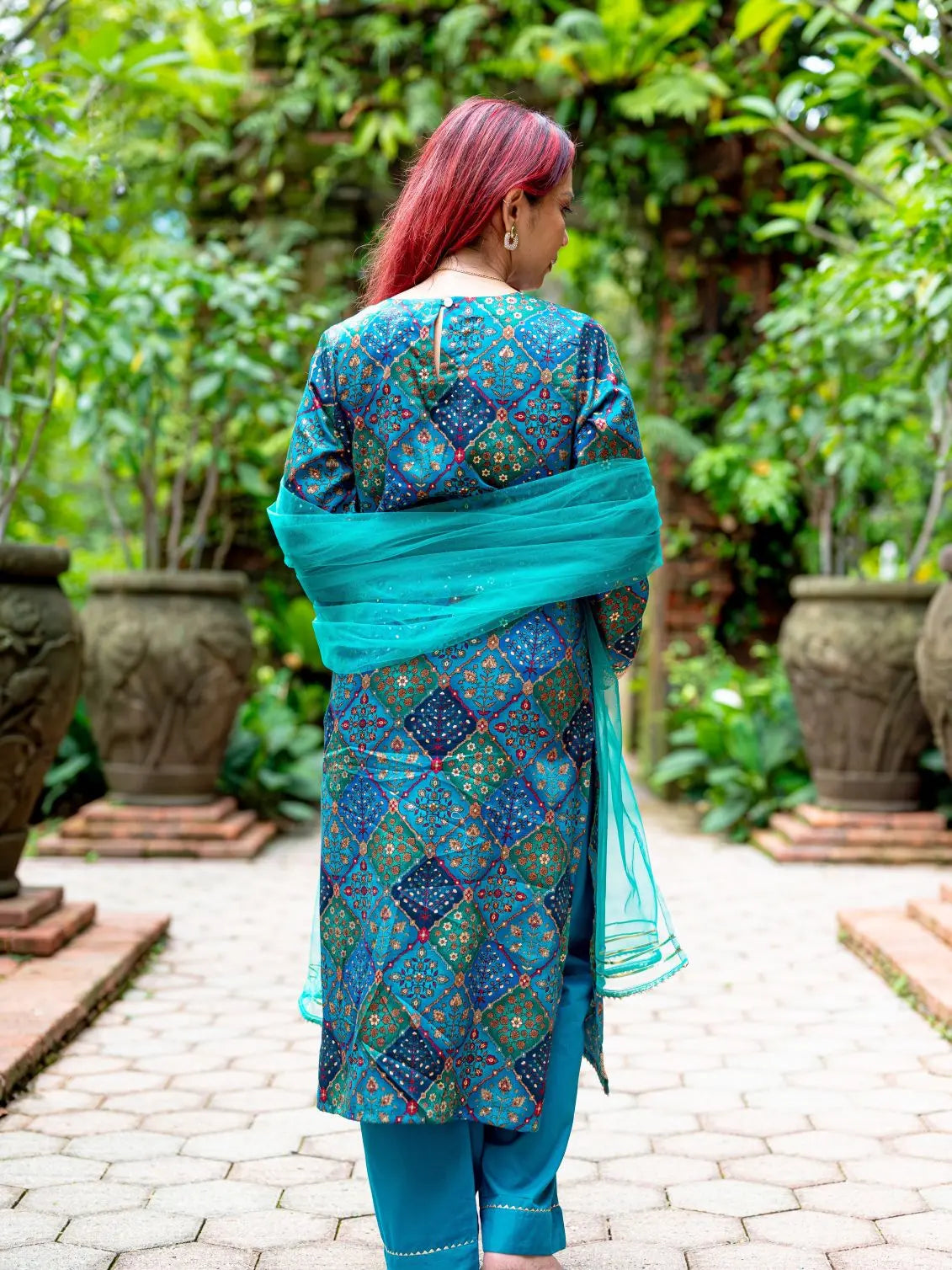 Shan Green Women's 3pc Kurta set with Dupatta in Muslin Cotton Nimbu