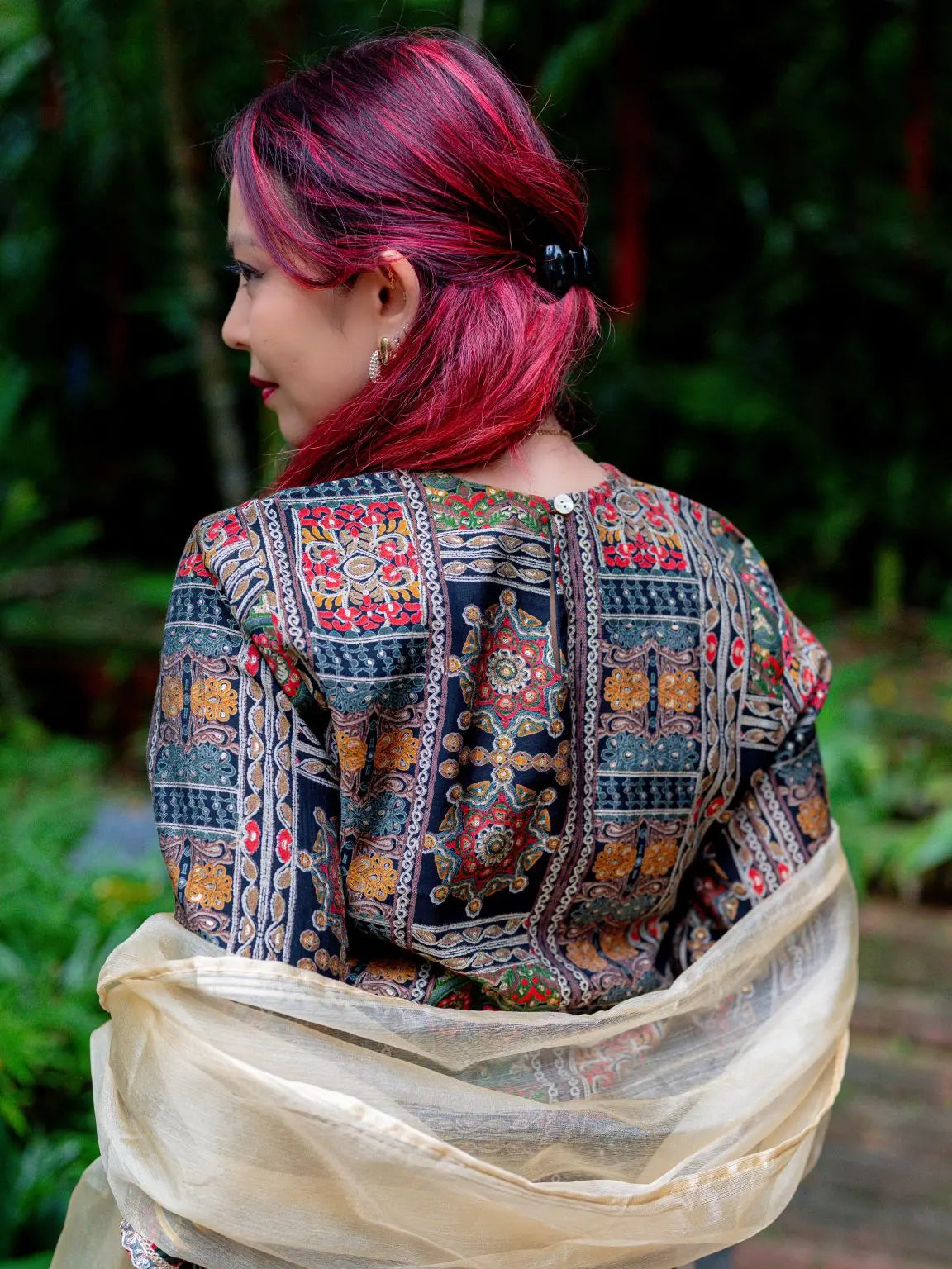 Shan Black women's 3pc Kurta set with Dupatta in Muslin Cotton Nimbu