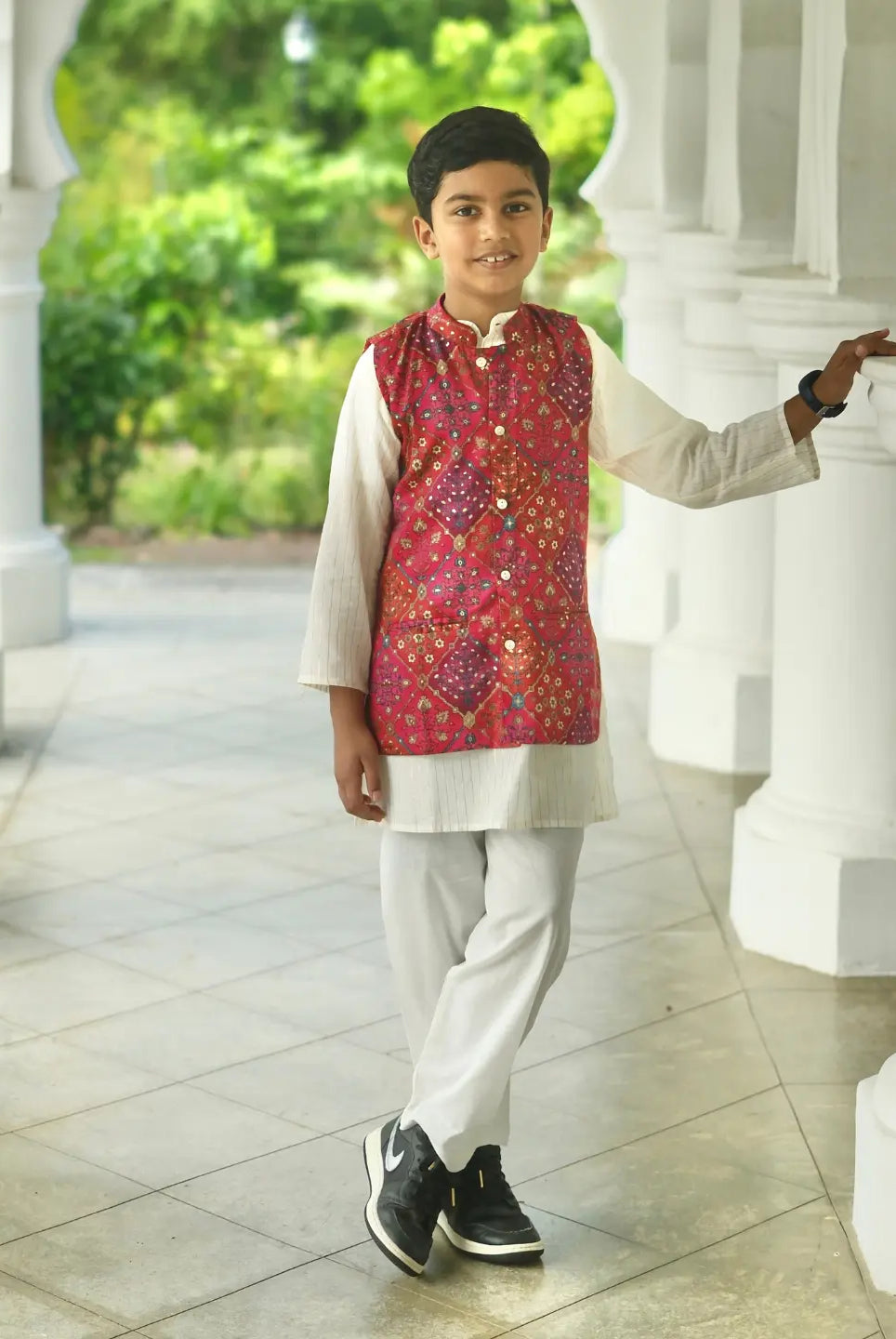 Shan Boys Muslin Cotton Kurta Pajama Jacket Set in Red Nimbu