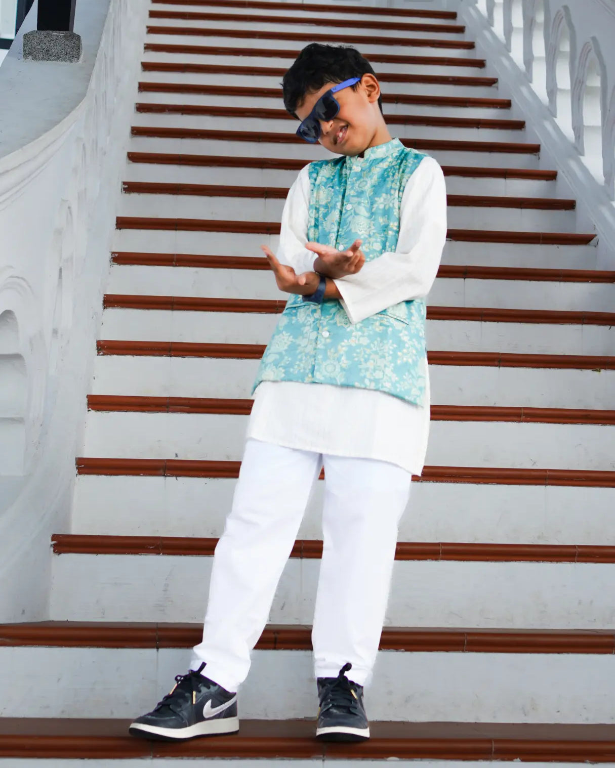 Shan Boys Muslin Cotton Kurta Pajama Jacket set in Blue Nimbu