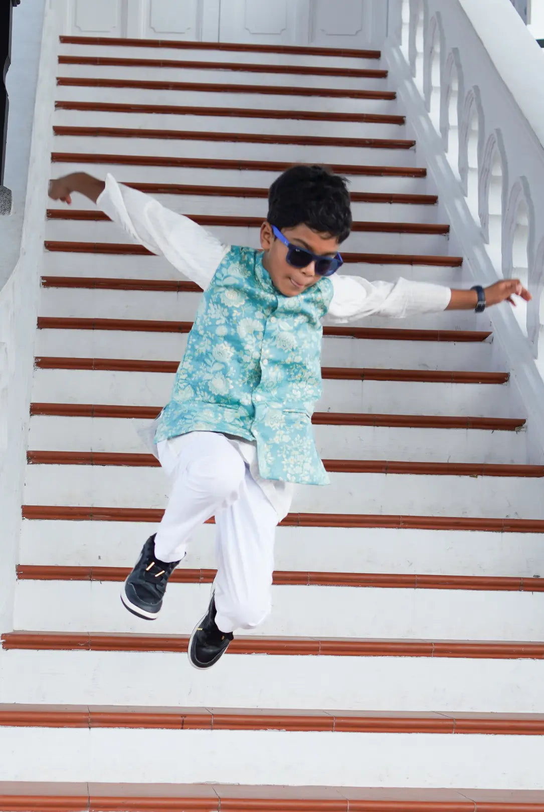 Shan Boys Muslin Cotton Kurta Pajama Jacket set in Blue Nimbu