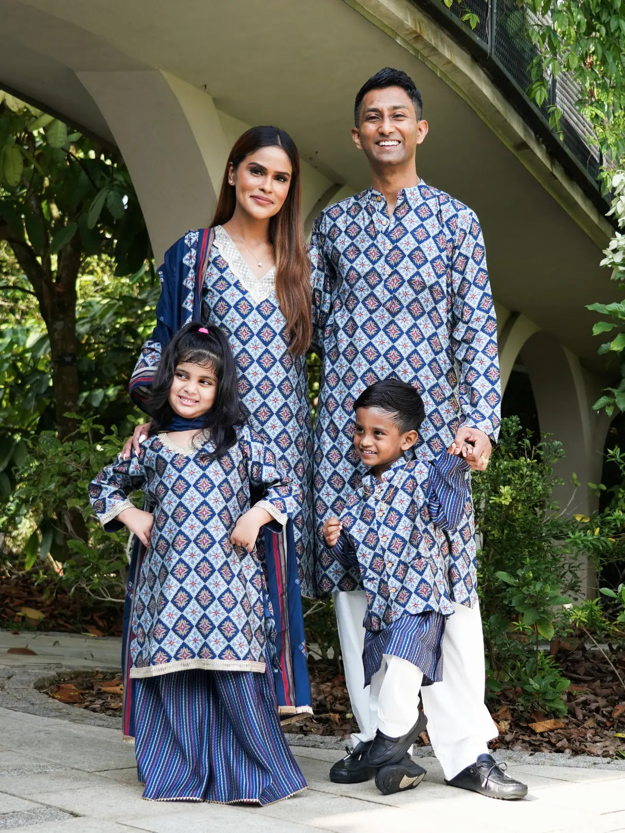 Tara Blue Women's Choga Style Kurti & Salwar Set in Muslin Cotton with Matching Dupatta Nimbu