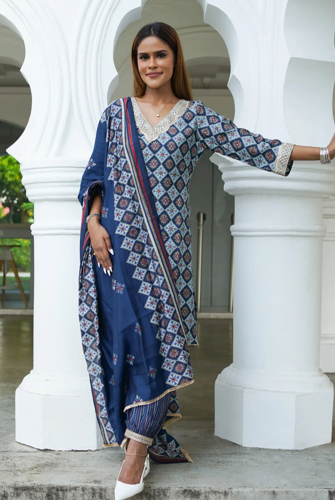 Tara Blue Women's Choga Style Kurti & Salwar Set in Muslin Cotton with Matching Dupatta Nimbu