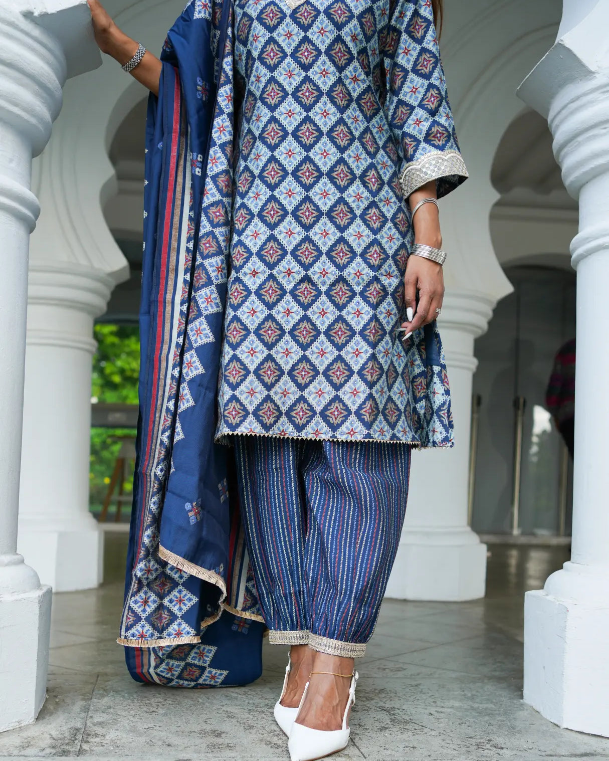 Tara Blue Women's Choga Style Kurti & Salwar Set in Muslin Cotton with Matching Dupatta Nimbu