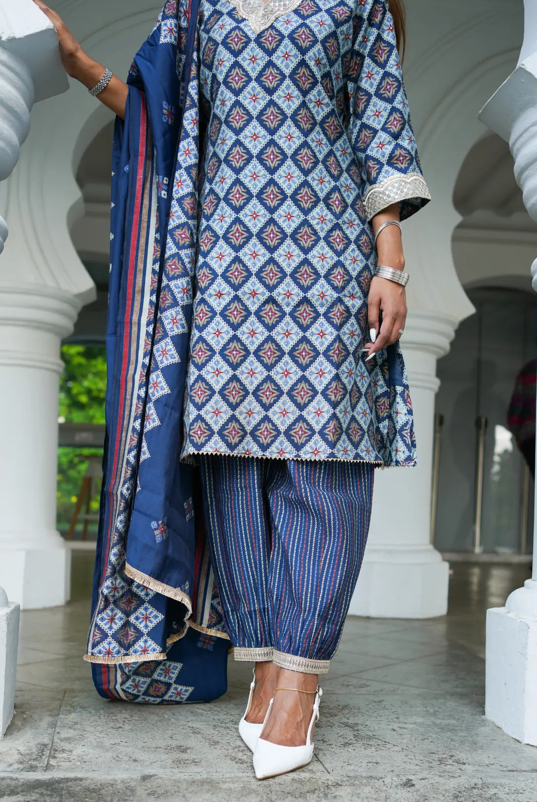 Tara Blue Women's Choga Style Kurti & Salwar Set in Muslin Cotton with Matching Dupatta Nimbu