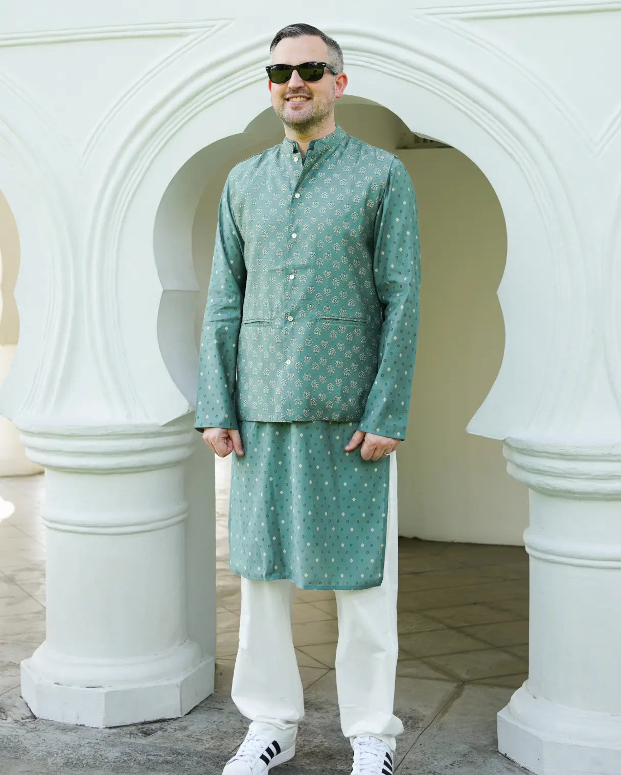 Vir Sage Green Men's Kurta Pajama Jacket Set in Muslin Cotton Nimbu